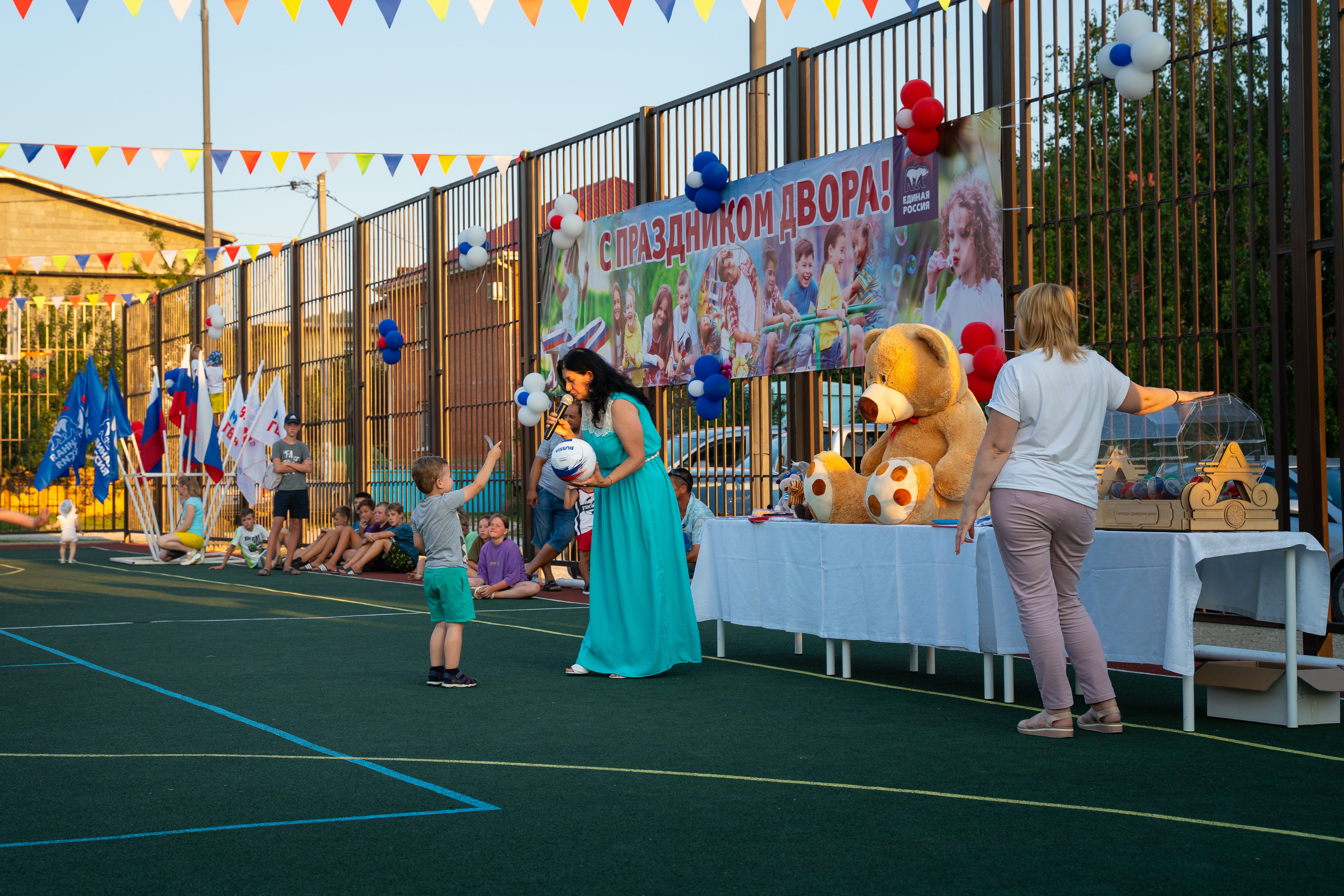 День двора на Дообской. Жизнь курорта Кабардинка в фотографиях