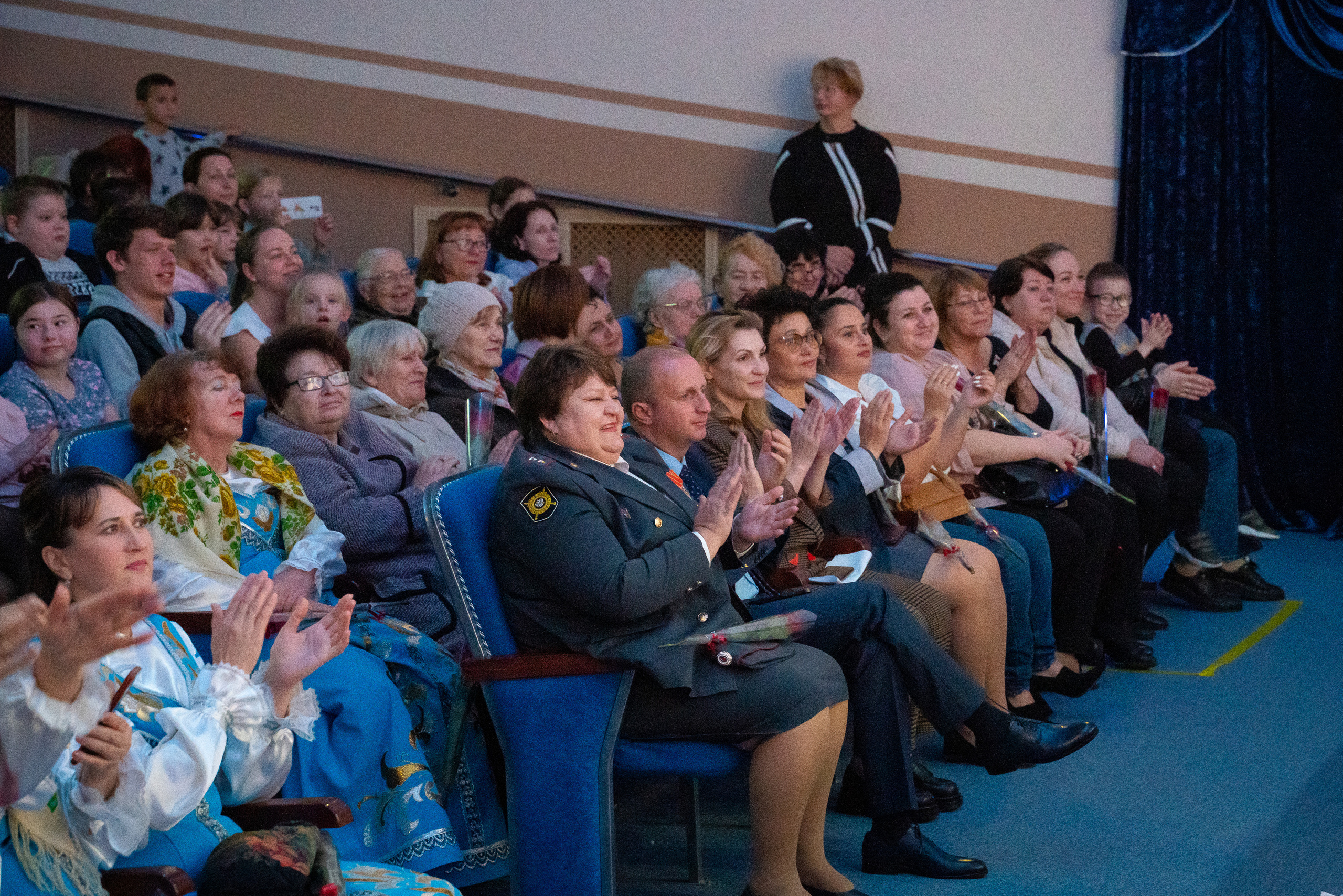 День матери. Марьина роща. Жизнь курорта Кабардинка в фотографиях