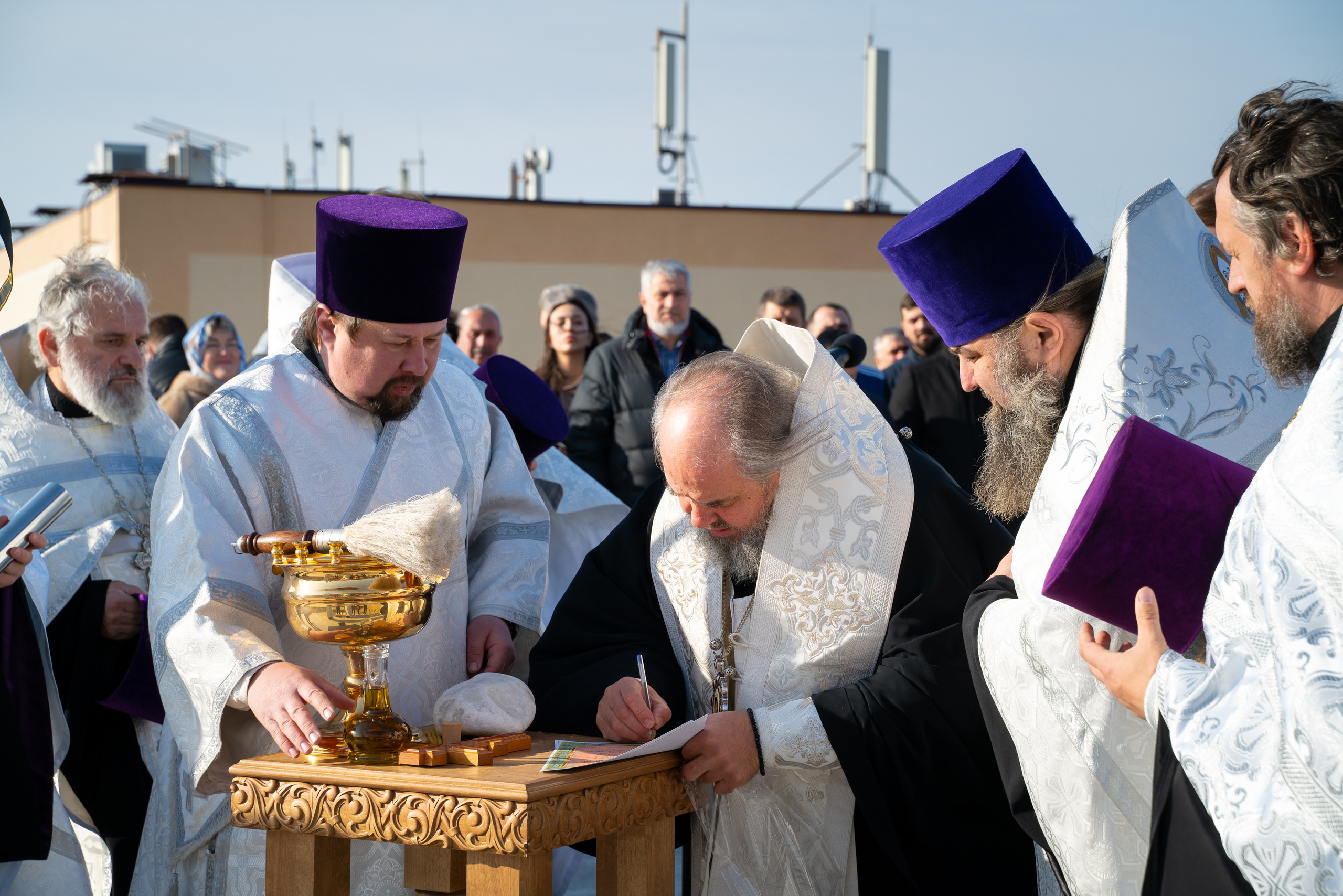 Закладка камня. Жизнь курорта Кабардинка в фотографиях