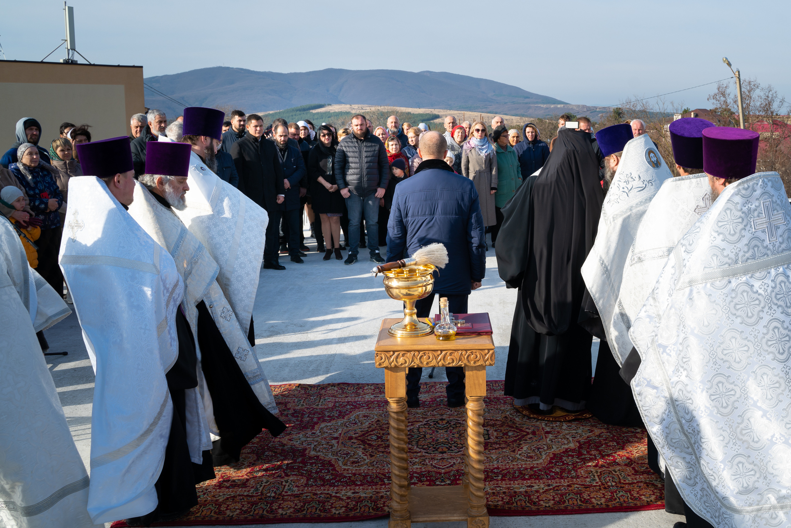 Закладка камня. Жизнь курорта Кабардинка в фотографиях