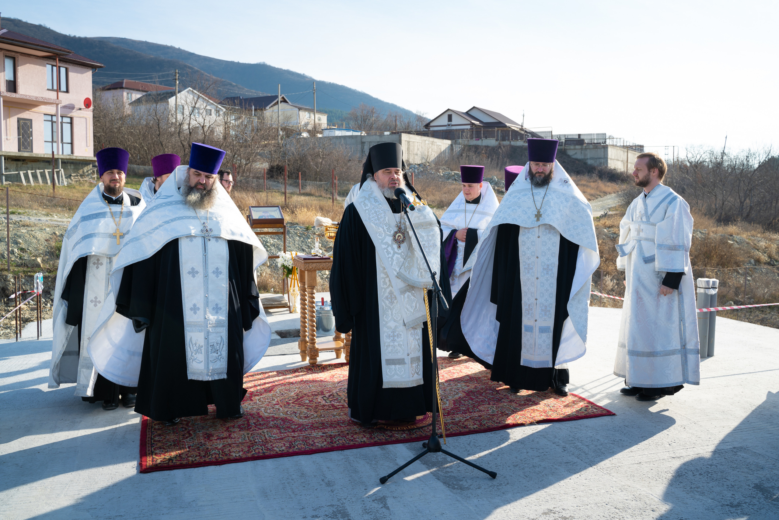 Закладка камня. Жизнь курорта Кабардинка в фотографиях
