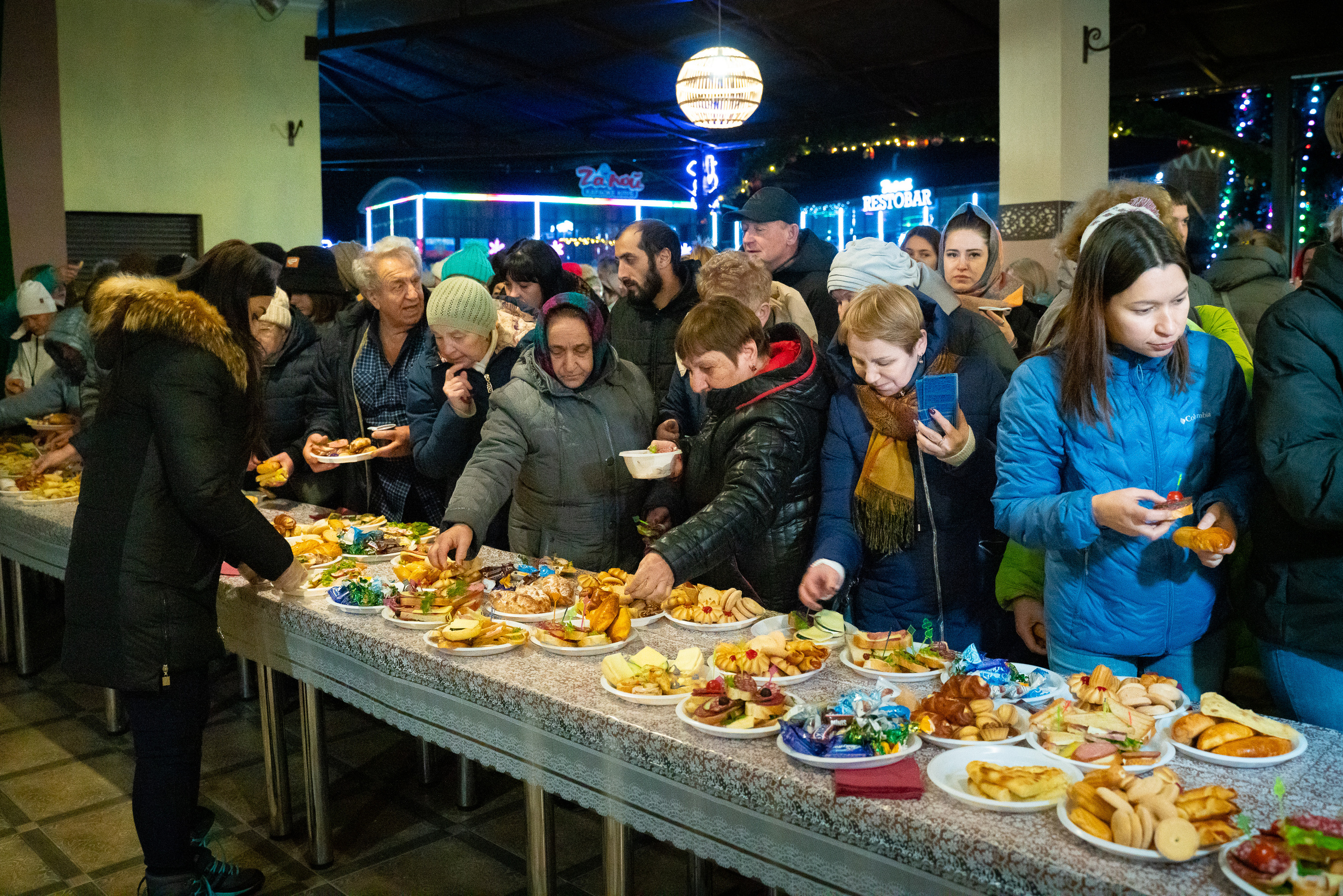 Крещение. Жизнь курорта Кабардинка в фотографиях