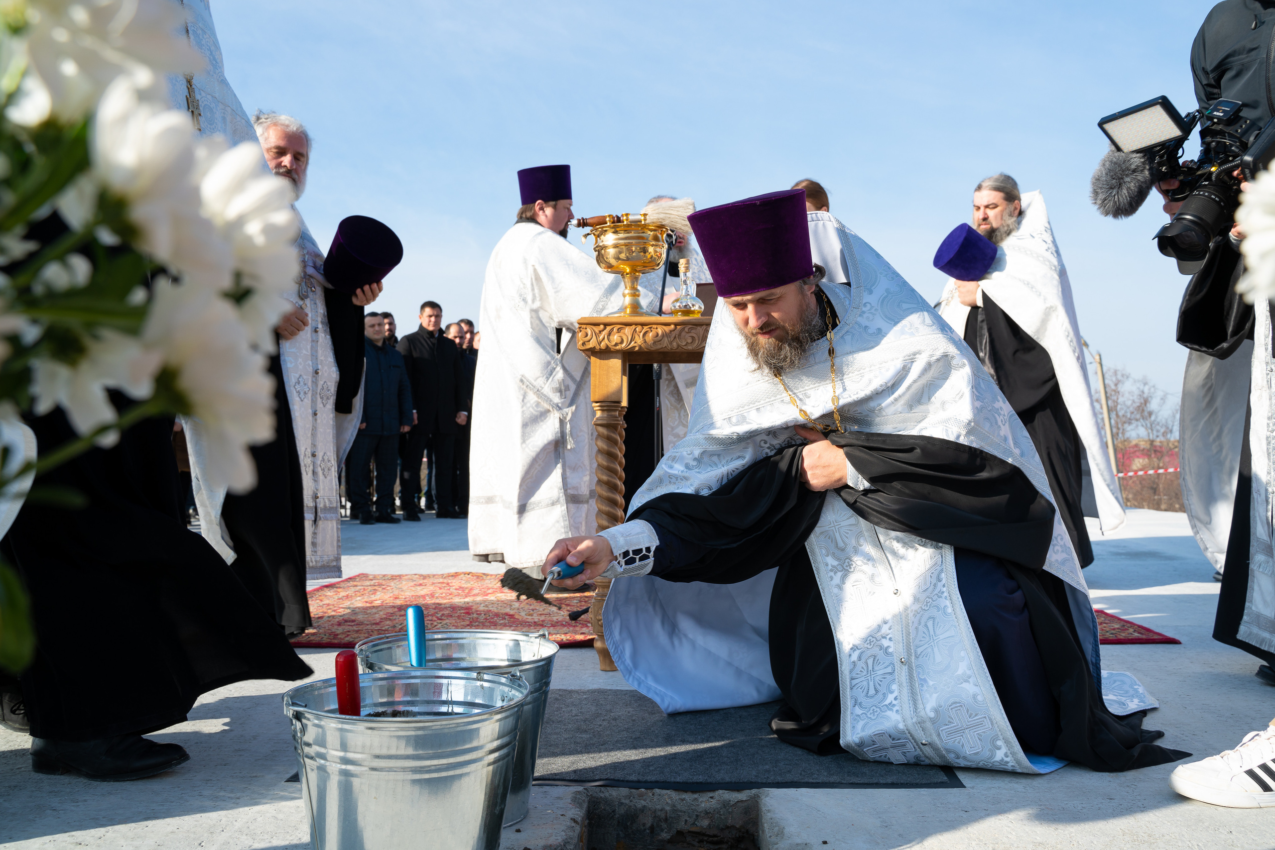 Закладка камня. Жизнь курорта Кабардинка в фотографиях