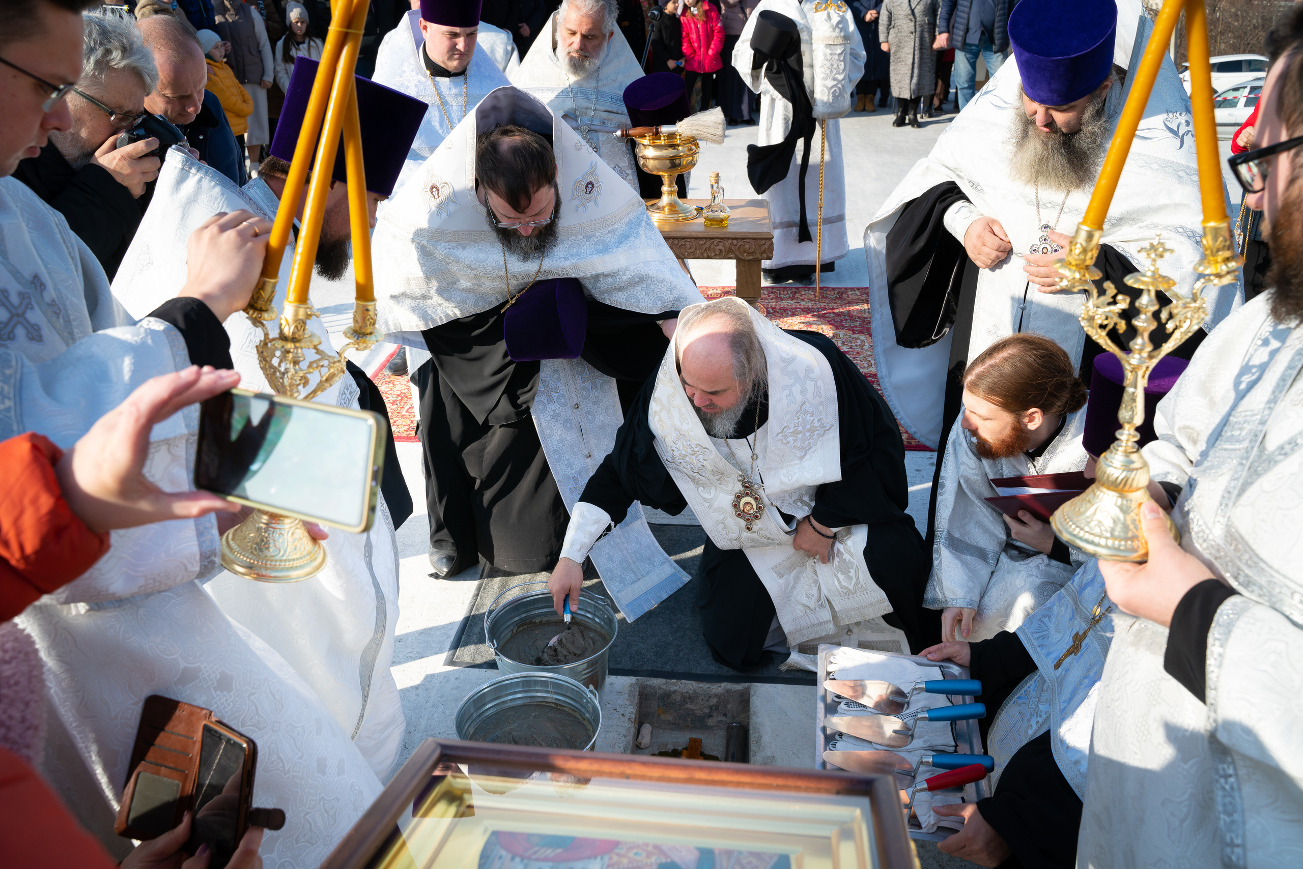 Закладка камня. Жизнь курорта Кабардинка в фотографиях