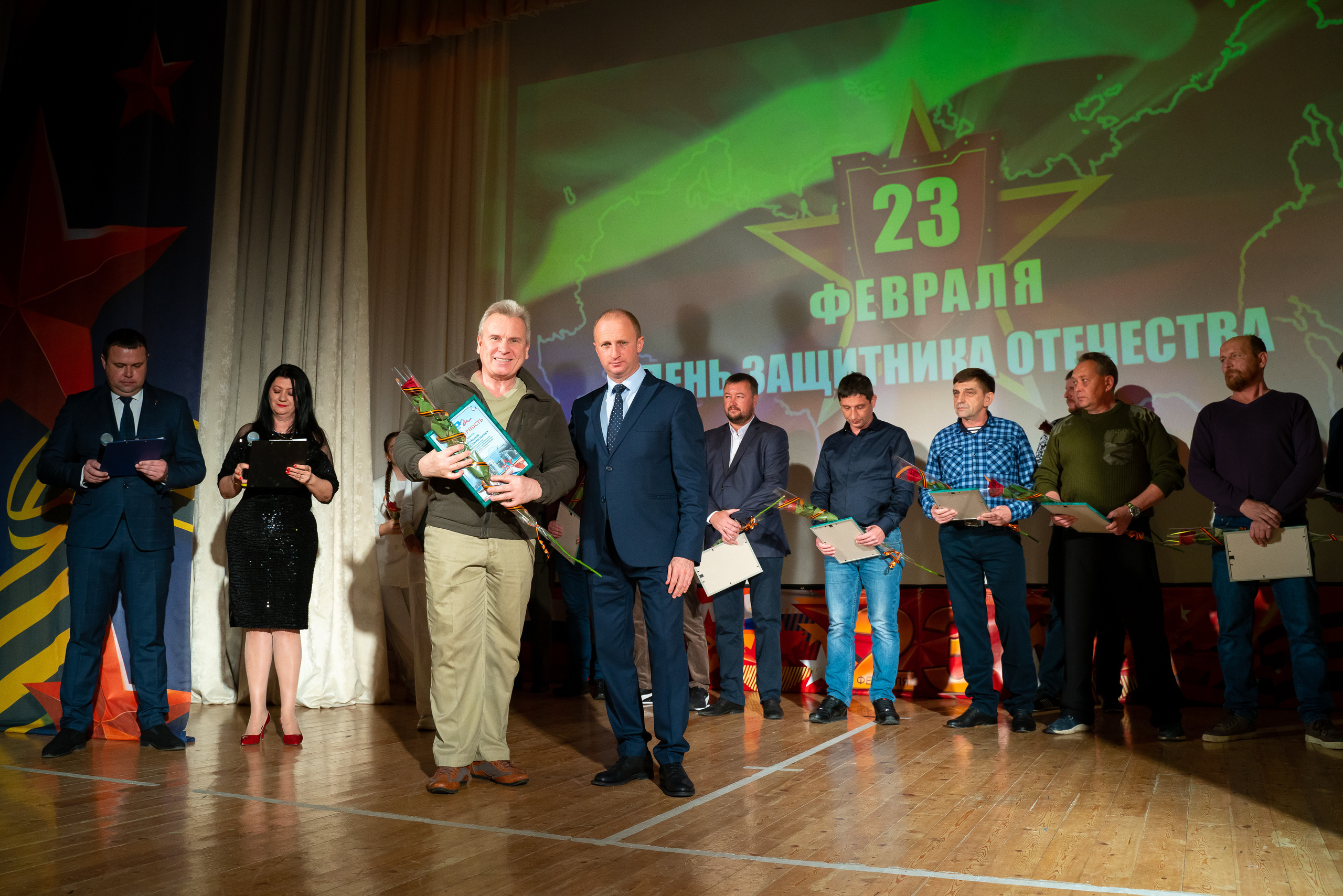 Концерт на 23 февраля в дк Кабардинки. Жизнь курорта Кабардинка в фотографиях