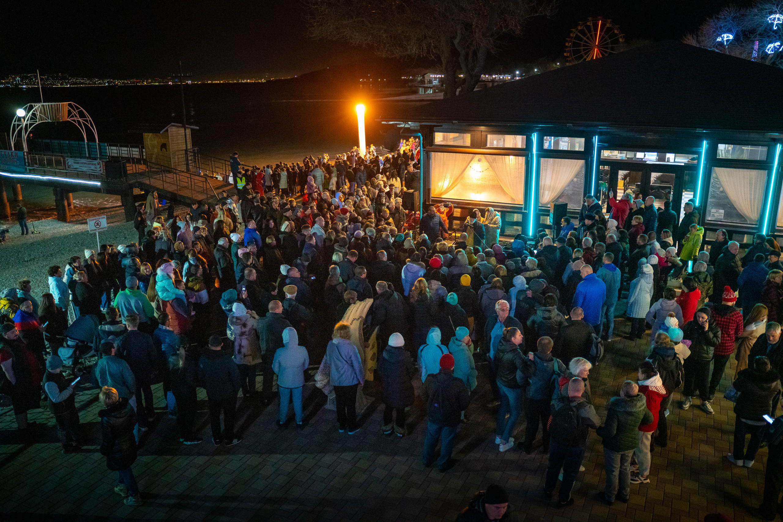 Крещение. Жизнь курорта Кабардинка в фотографиях