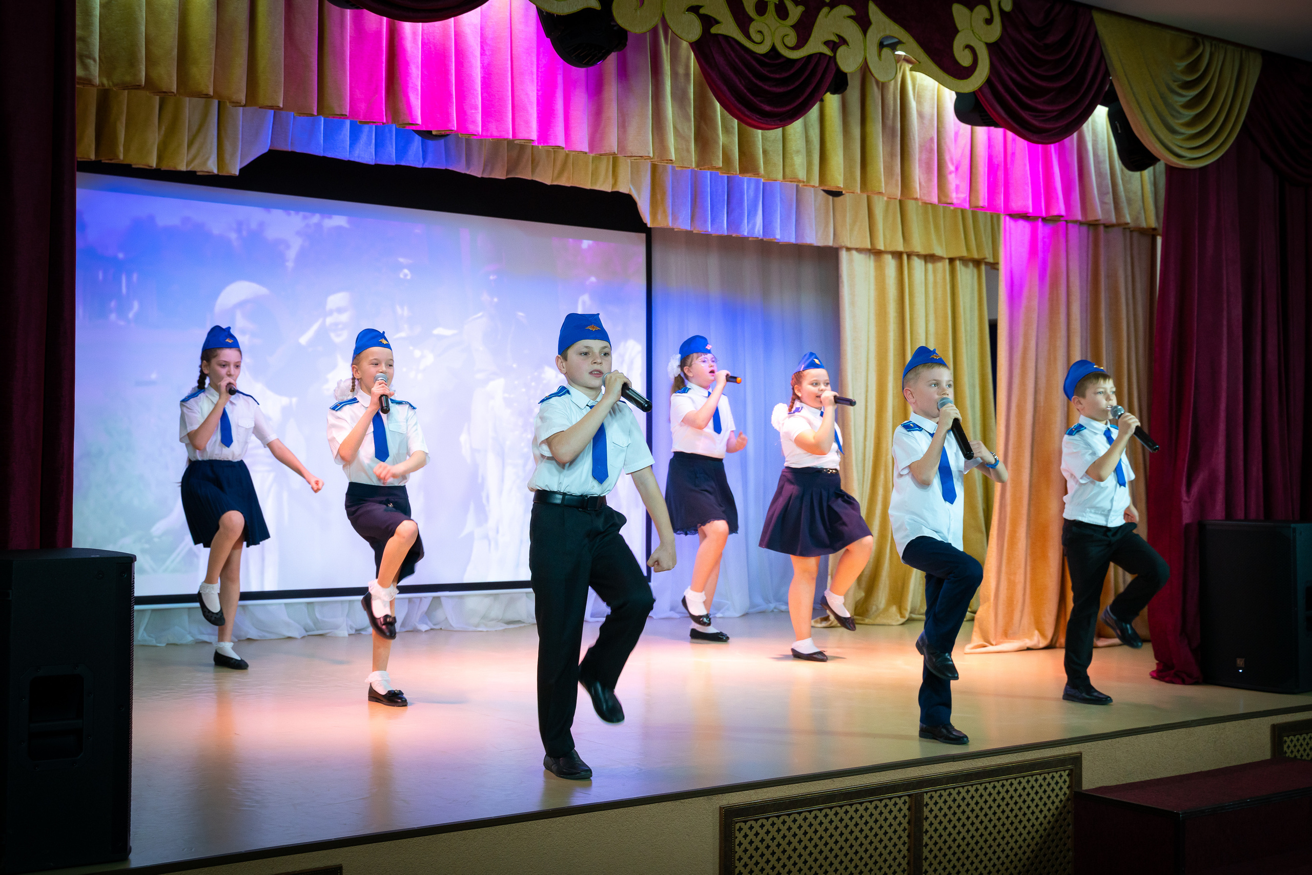 Концерт на 23 февраля с. Виноградное. Жизнь курорта Кабардинка в фотографиях