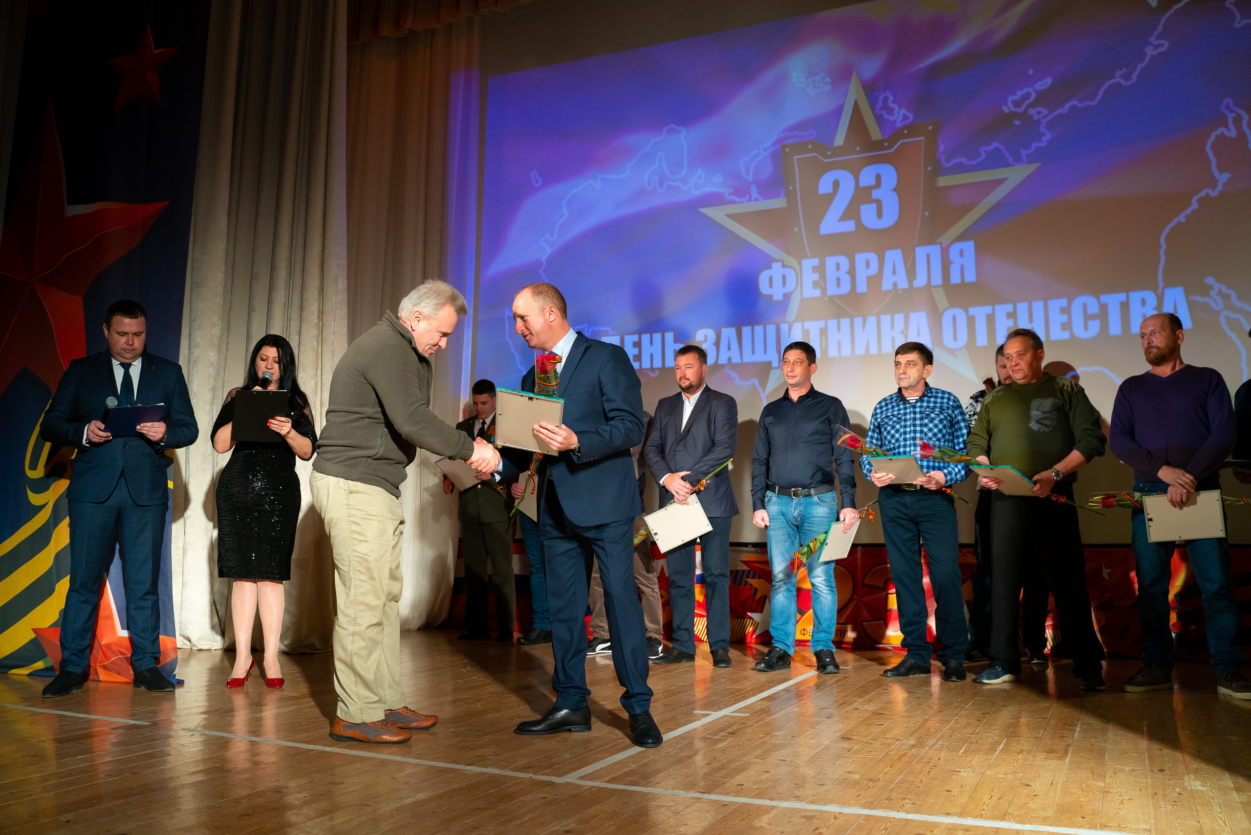 Концерт на 23 февраля в дк Кабардинки. Жизнь курорта Кабардинка в фотографиях