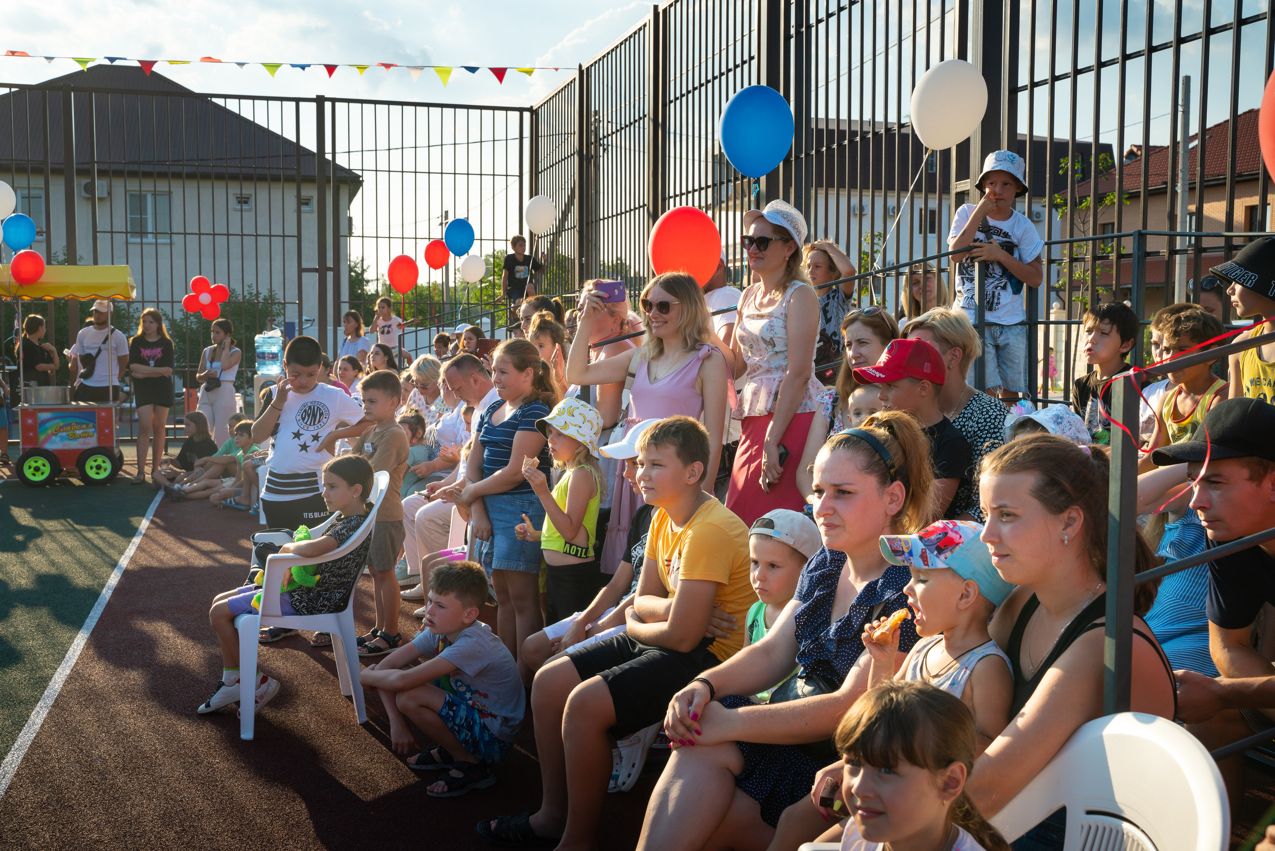 День двора на Дообской. Жизнь курорта Кабардинка в фотографиях