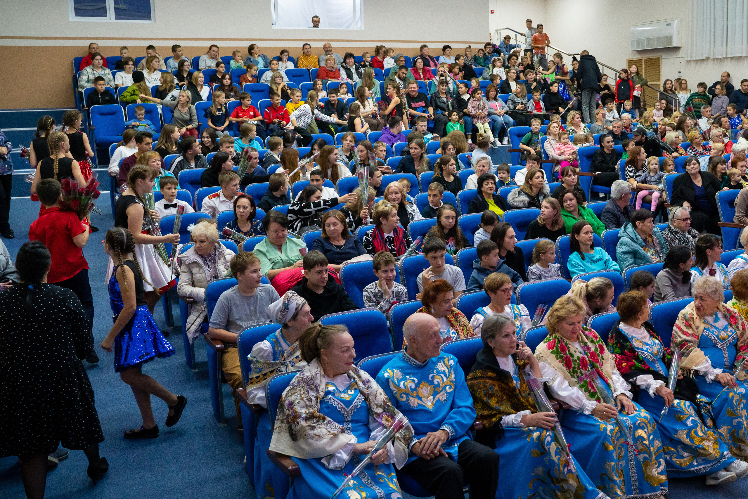 День матери. Марьина роща. Жизнь курорта Кабардинка в фотографиях