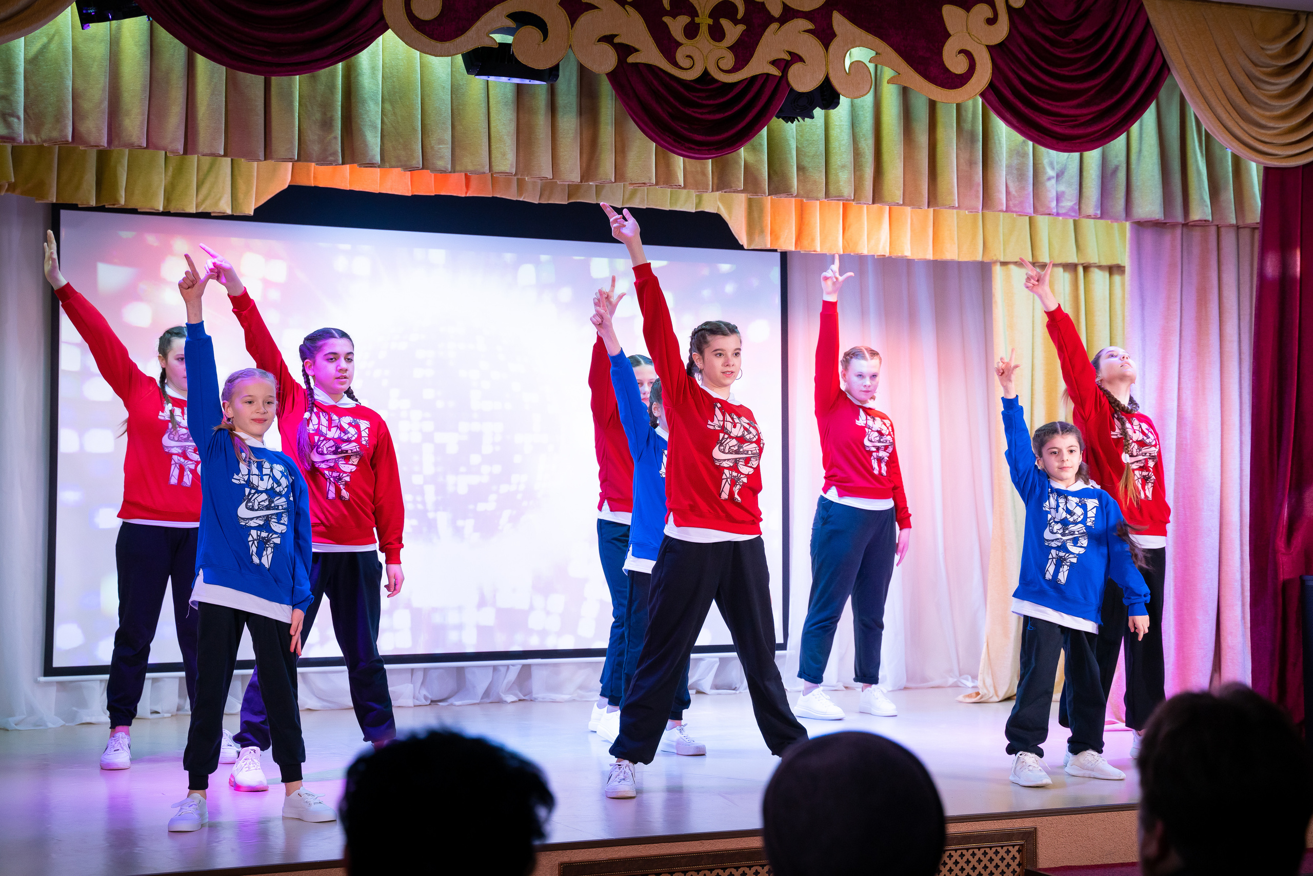 Концерт на 23 февраля с. Виноградное. Жизнь курорта Кабардинка в фотографиях