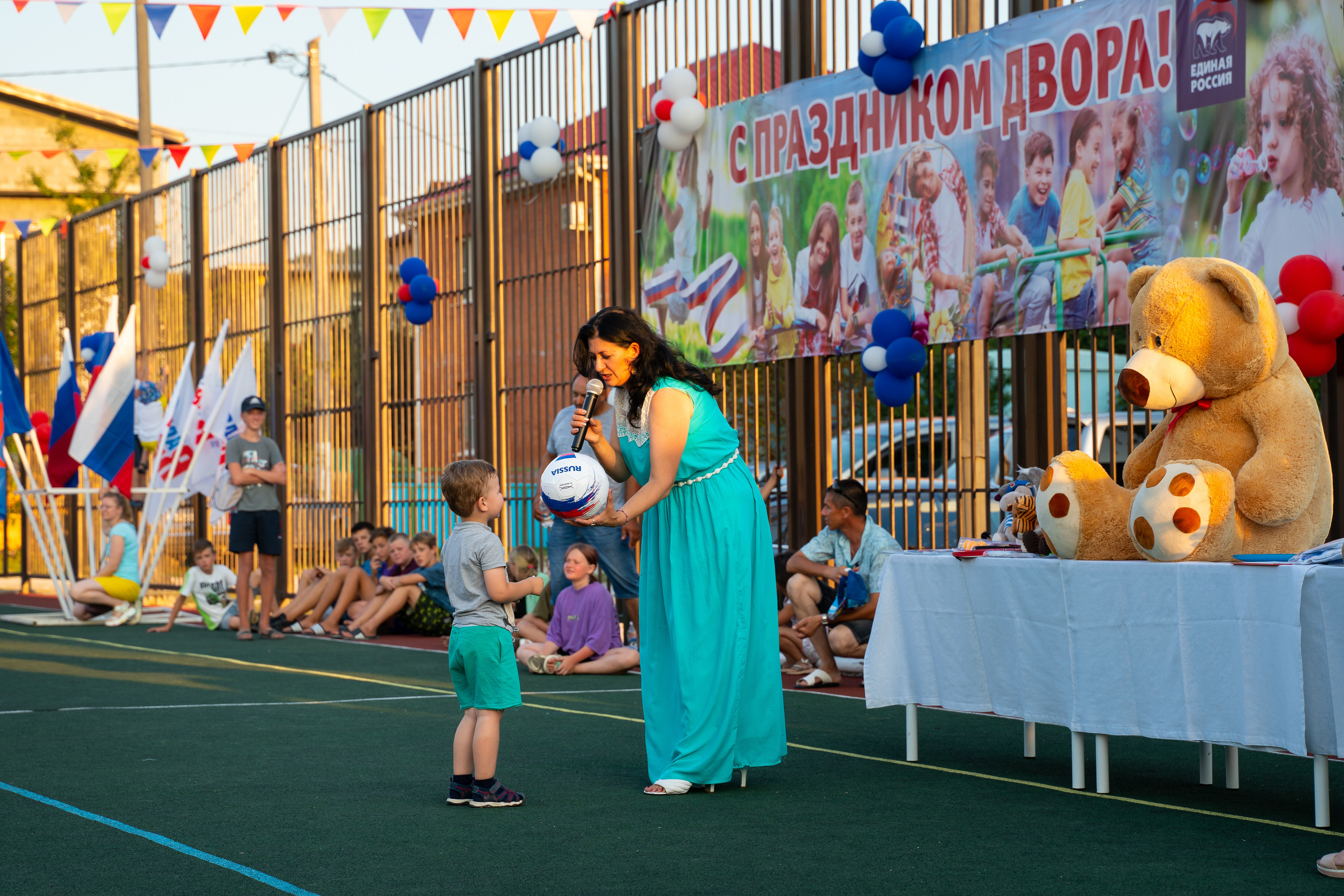 День двора на Дообской. Жизнь курорта Кабардинка в фотографиях