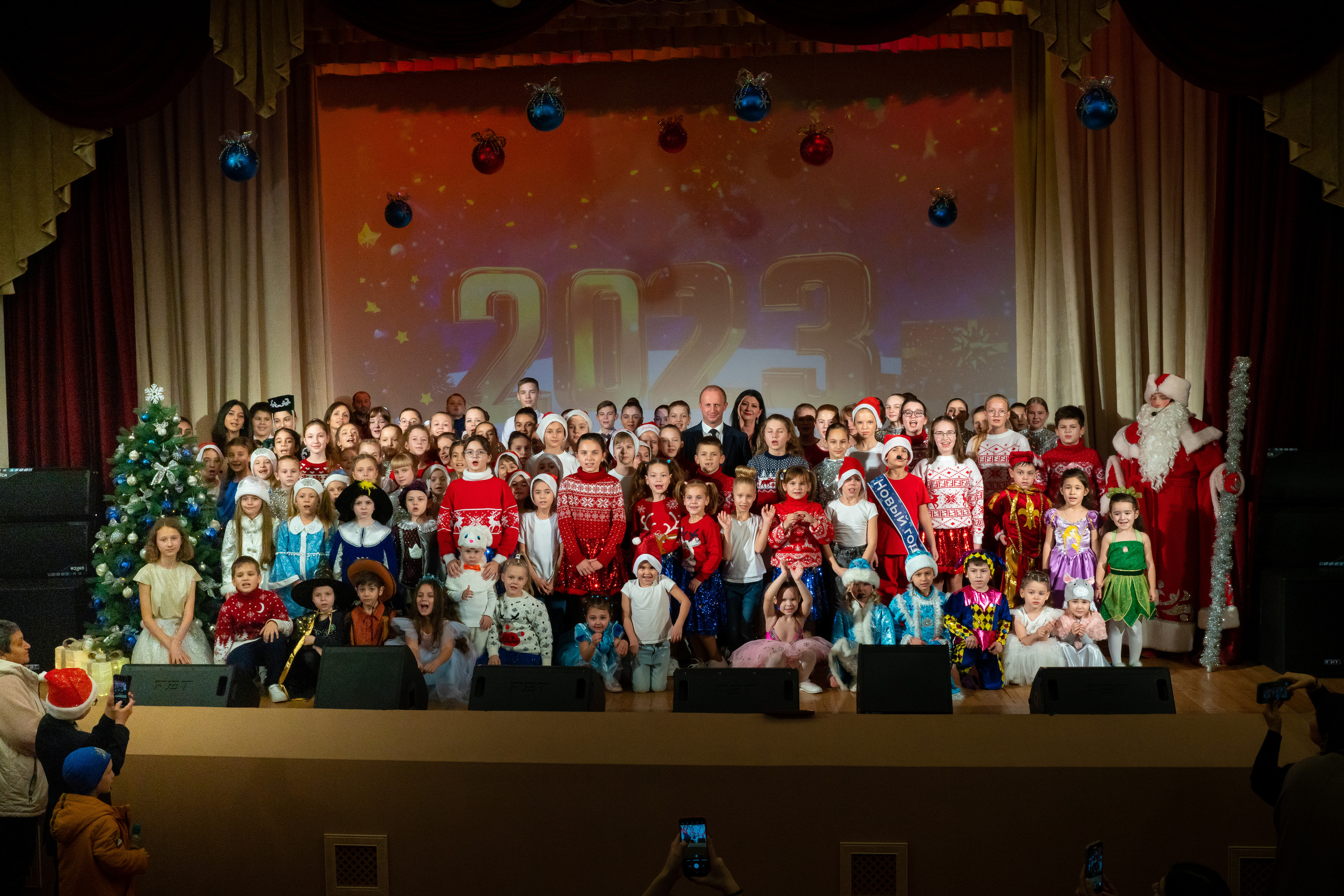 Новогодний концерт ДК Кабардинка. Жизнь курорта Кабардинка в фотографиях
