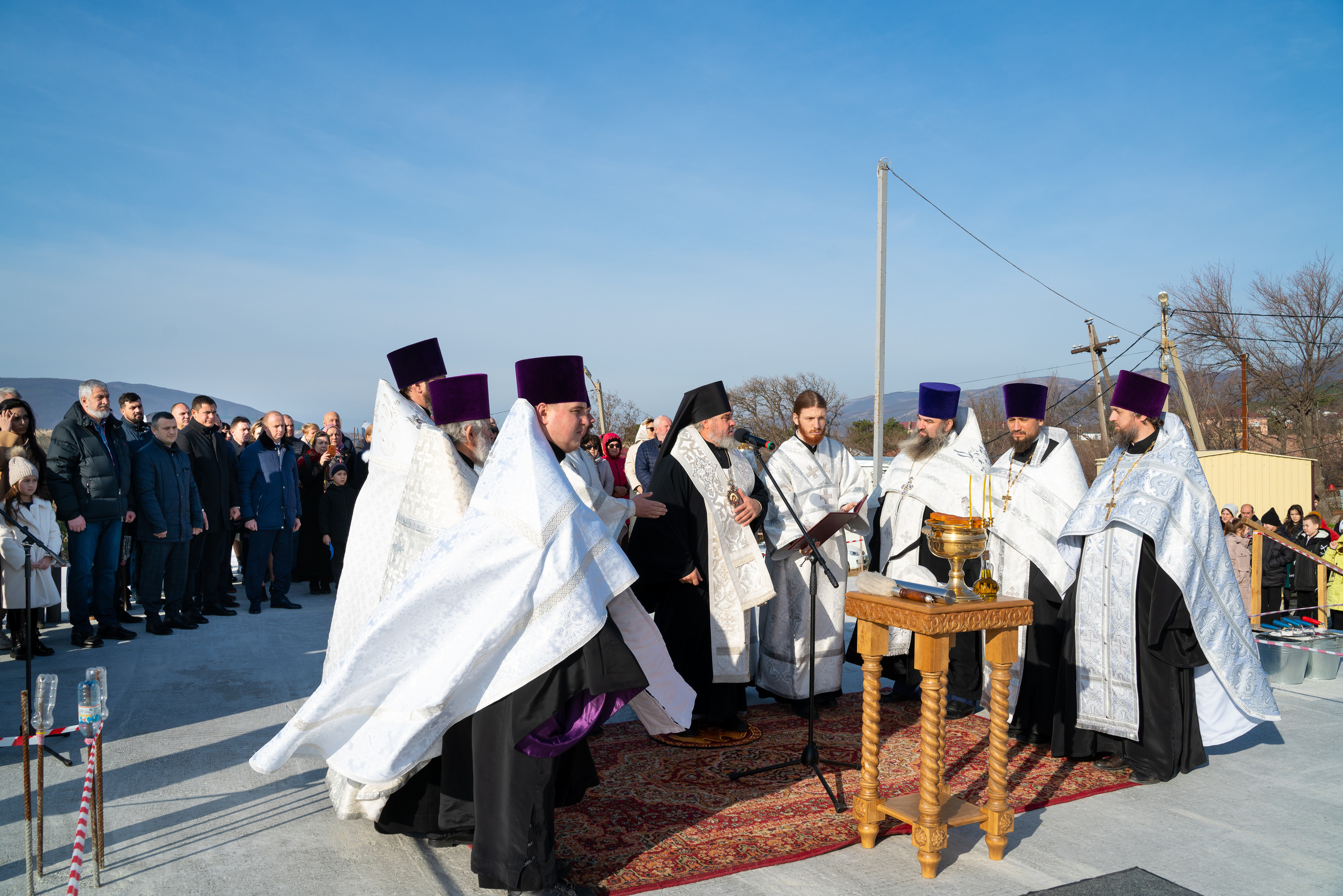 Закладка камня. Жизнь курорта Кабардинка в фотографиях