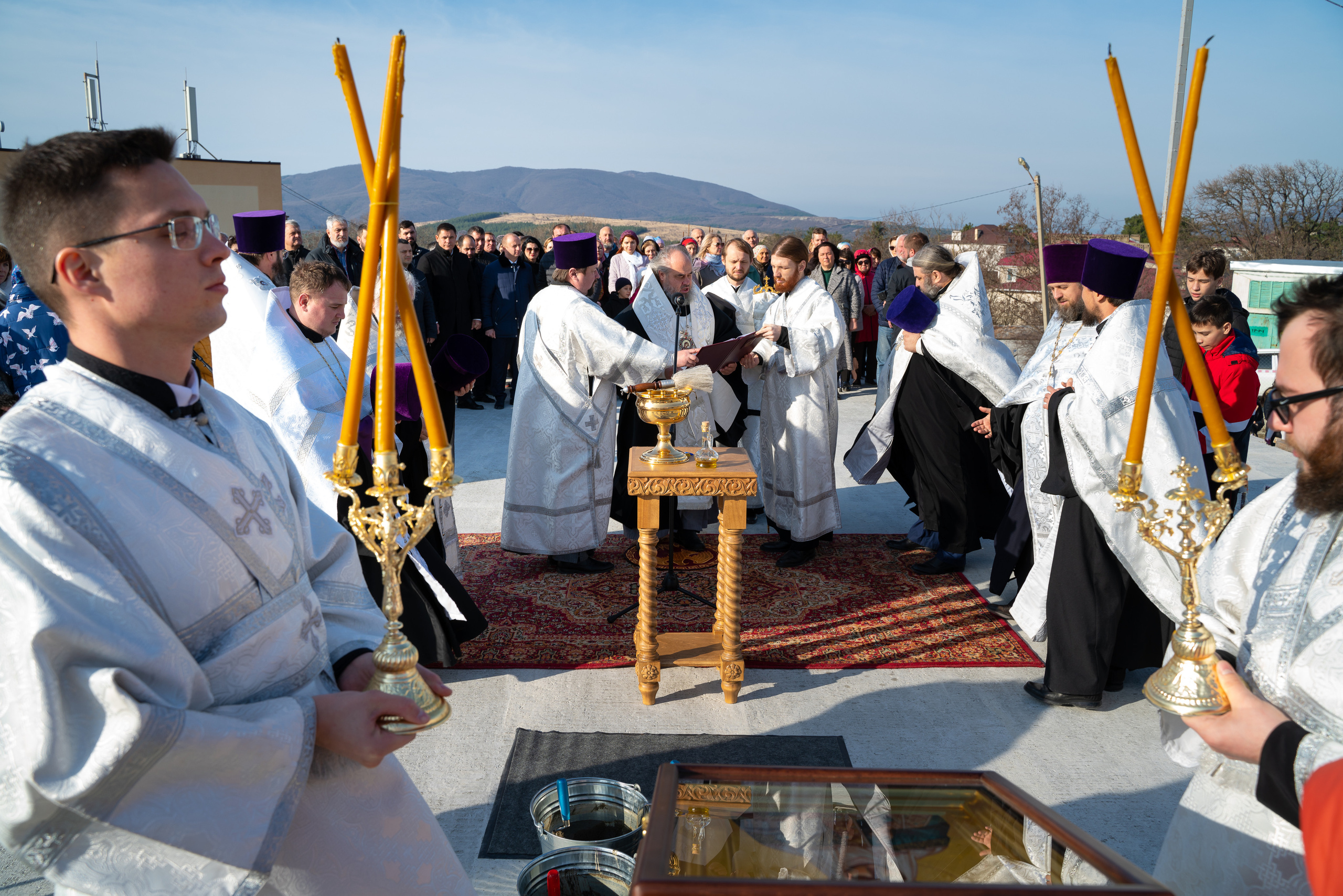 Закладка камня. Жизнь курорта Кабардинка в фотографиях