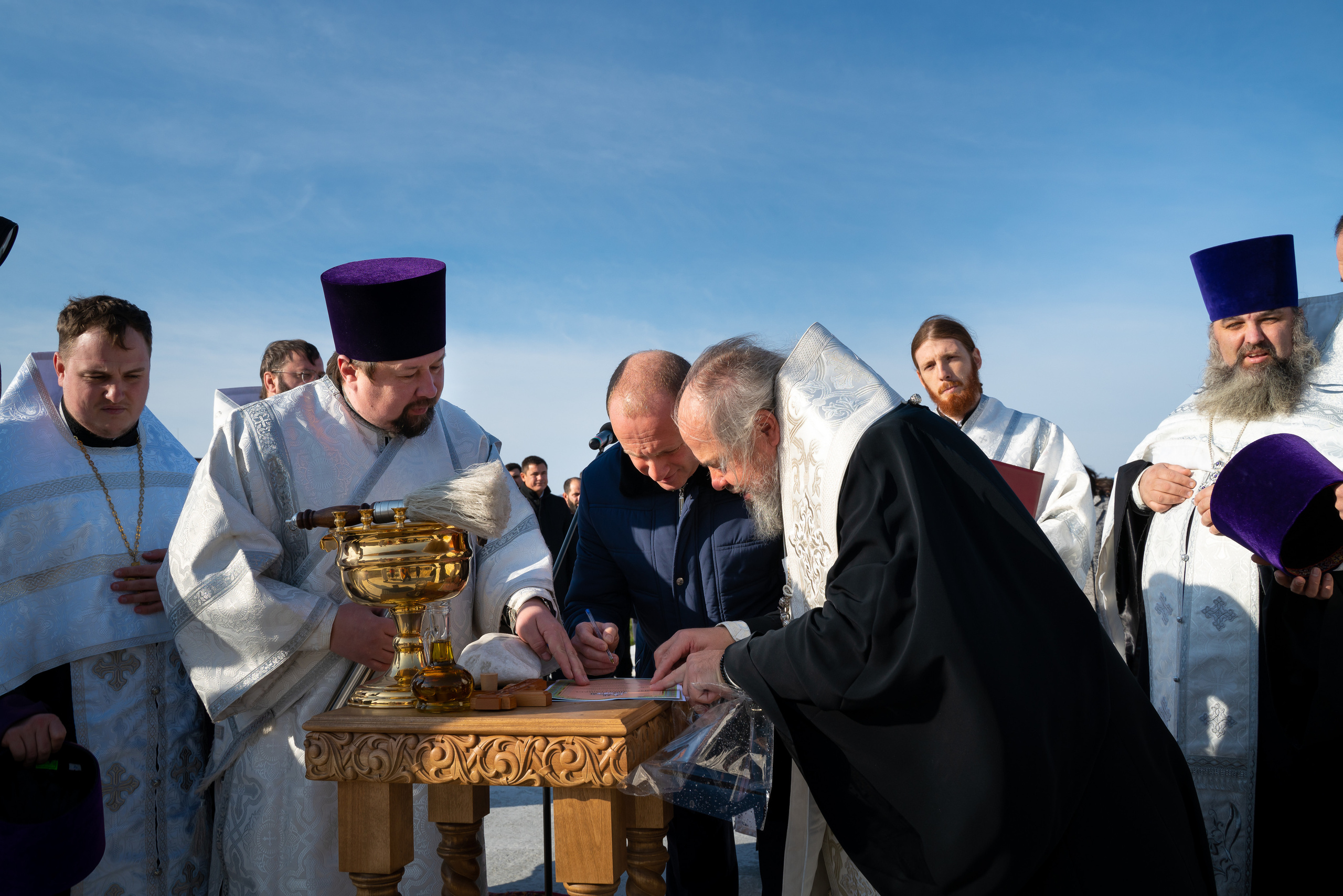 Закладка камня. Жизнь курорта Кабардинка в фотографиях