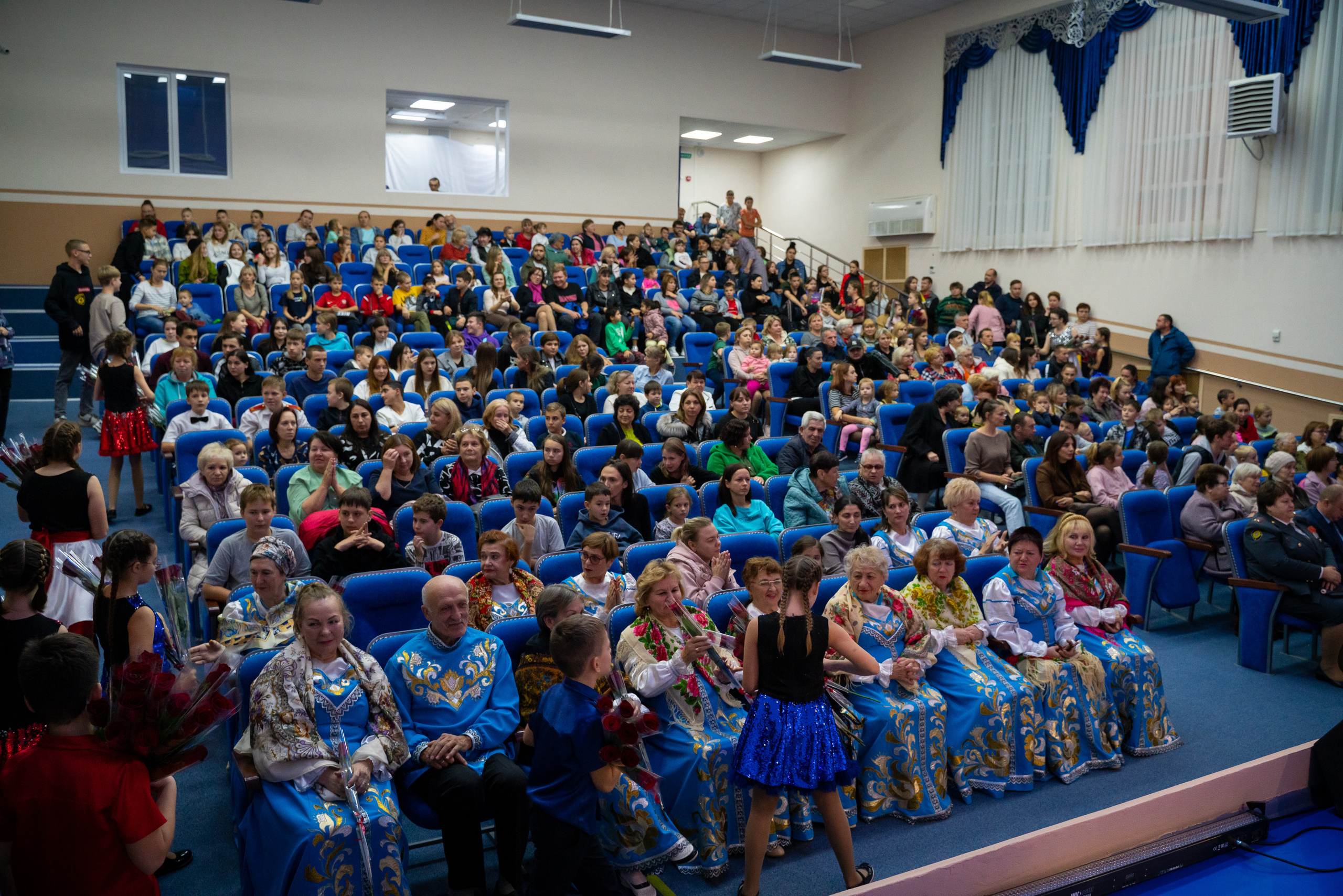 День матери. Марьина роща. Жизнь курорта Кабардинка в фотографиях