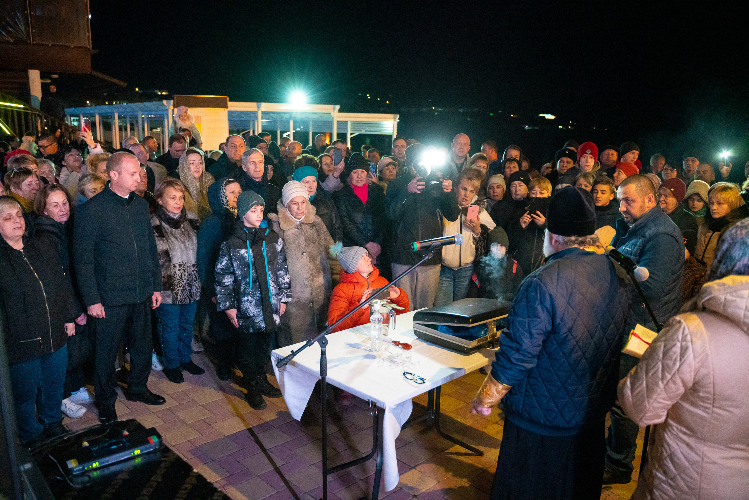 Крещение. Жизнь курорта Кабардинка в фотографиях