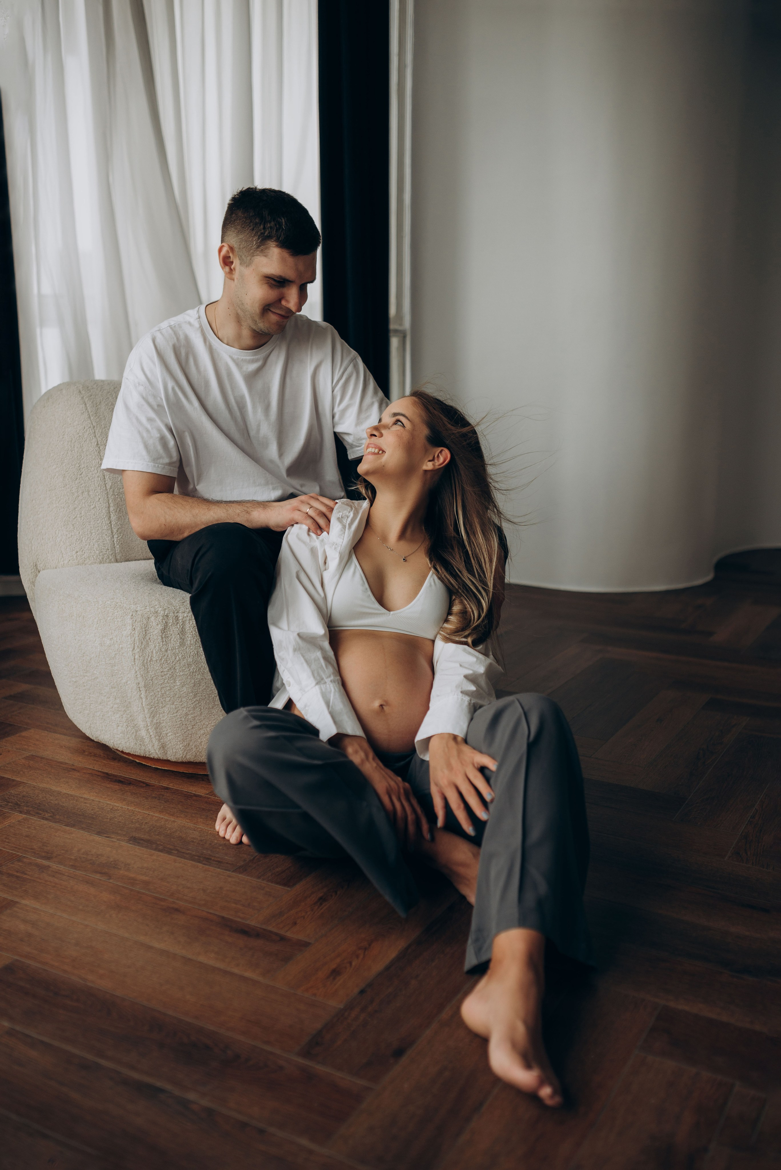 Фотосессия беременности в студии. Семейный фотограф в Домодедово и Москве Елена Пичугина