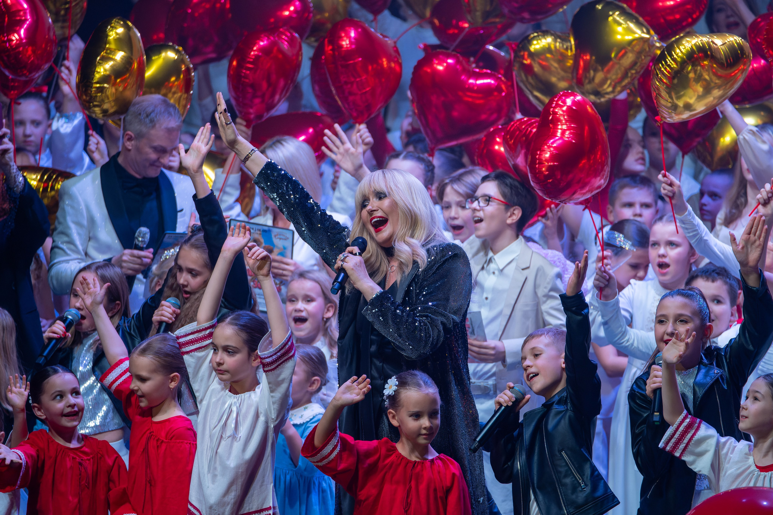 Фотосъёмка на гала-концерт, конкурсы, выступления, отчётные концерты и эвент-мероприятия. «Студия DRONAVT`s» — видеосъёмка и фотография г. Москва