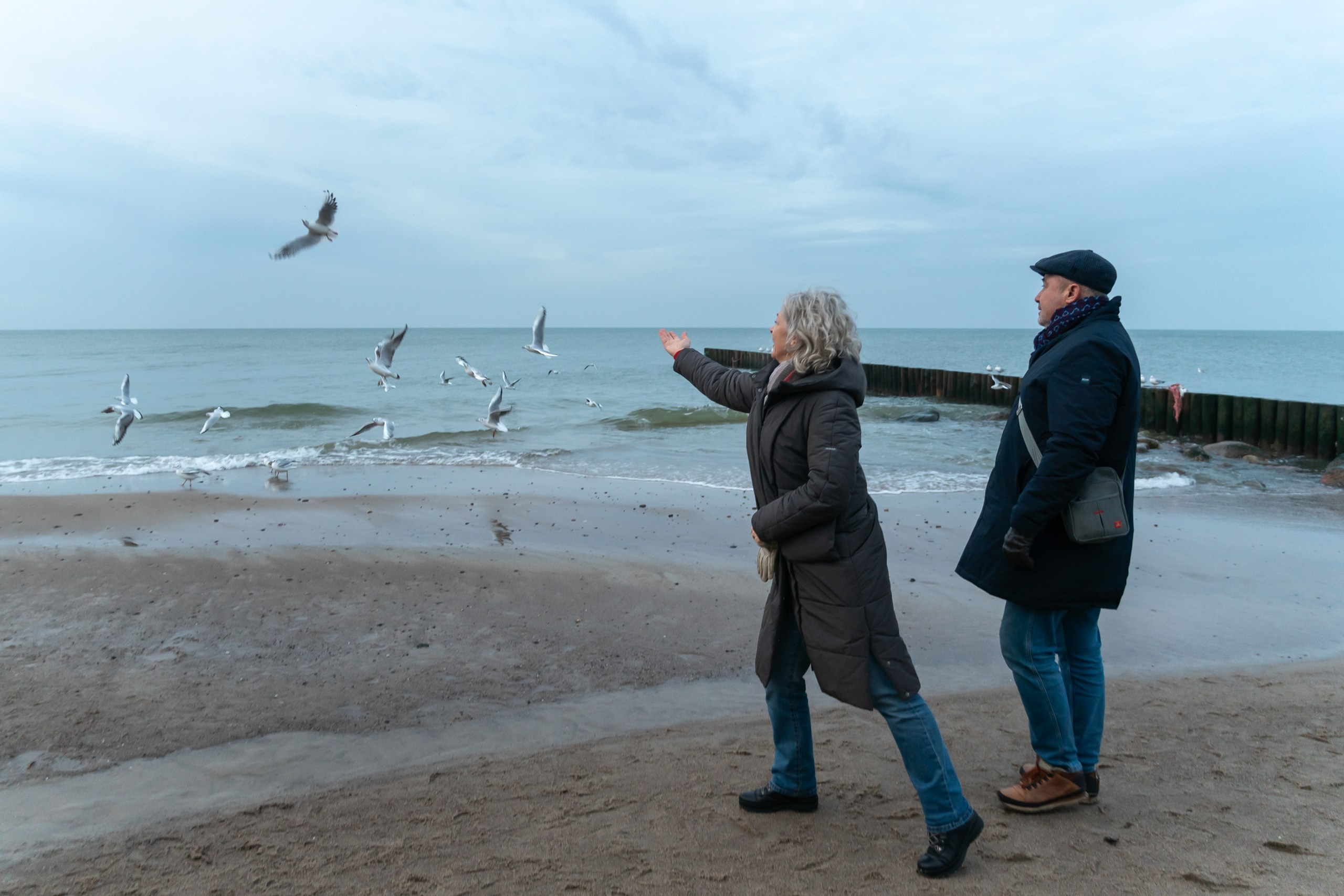 Двое в Новогоднем Зеленоградске. Фотограф Татьяна Рутковская Калининград