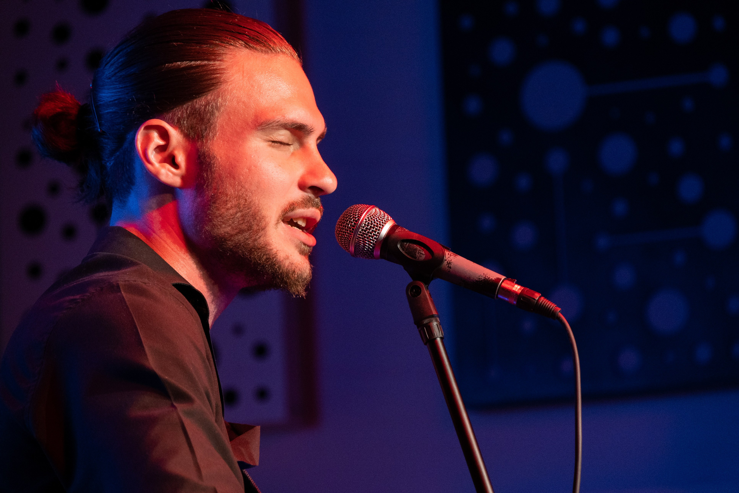 КОНЦЕРТ. Света ЧЕ. Мастер интеллектуальной фотографии. Краснодар