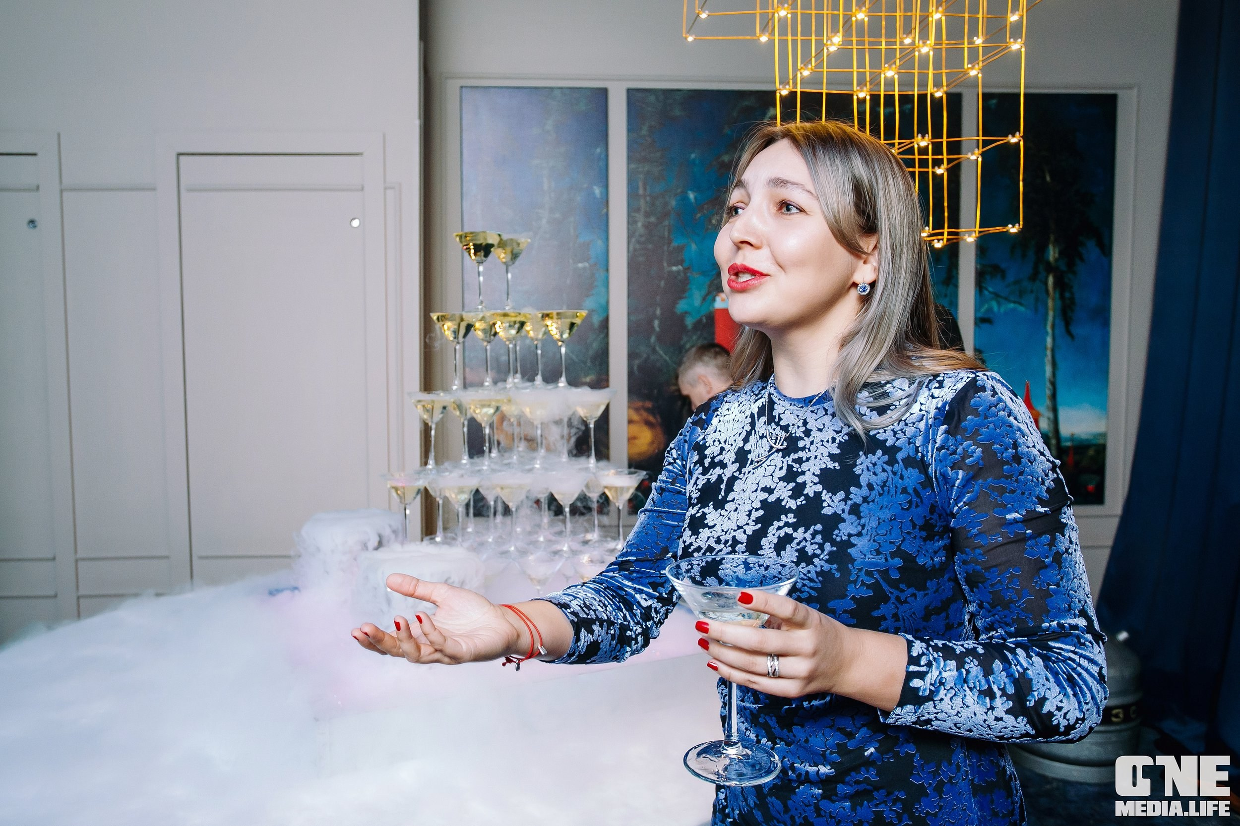 Новогодний Огонёк от Верю в Чудо. One Media Life: фоторепортажи, фотоотчеты с мероприятий и заведений