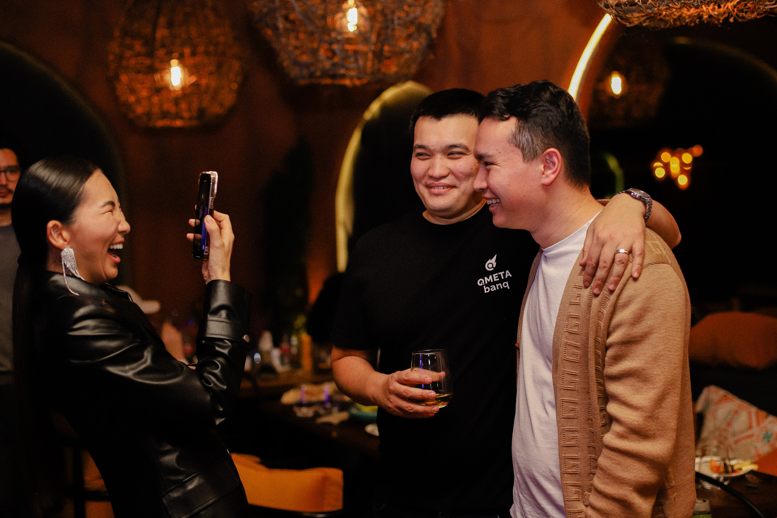 Корпоратив QM | 5.12. Фотограф в Алматы и Москве Даша Пушкина