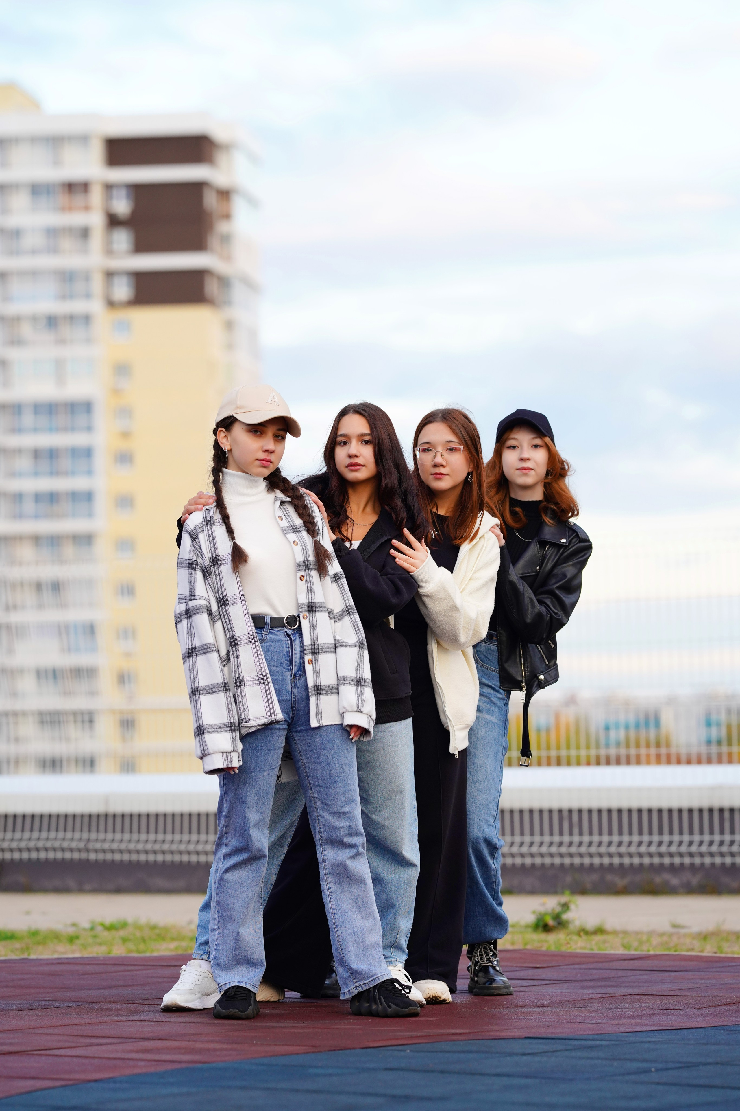 STREET STYLE 9,11 класс. Современные выпускные альбомы. Мы делаем не просто альбомы, а стильные фотокниги