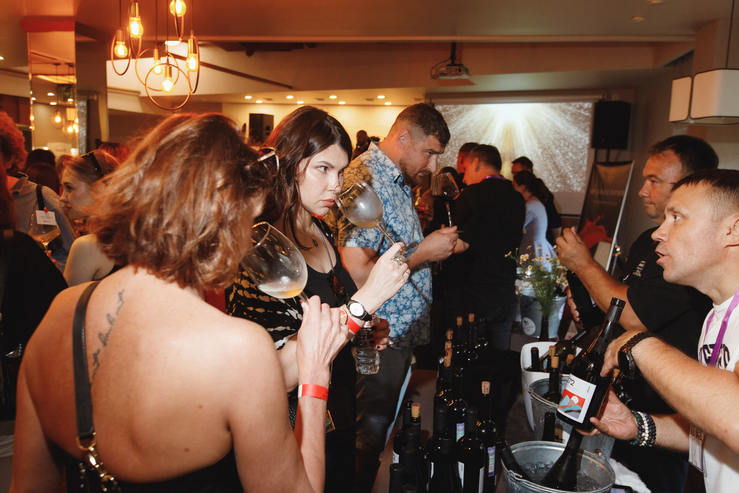 ФЕСТИВАЛЬ РОССИЙСКОГО ВИНА. СВОИ. ФОТООТЧЕТЫ-СОБЫТИЯ-МЕСТА