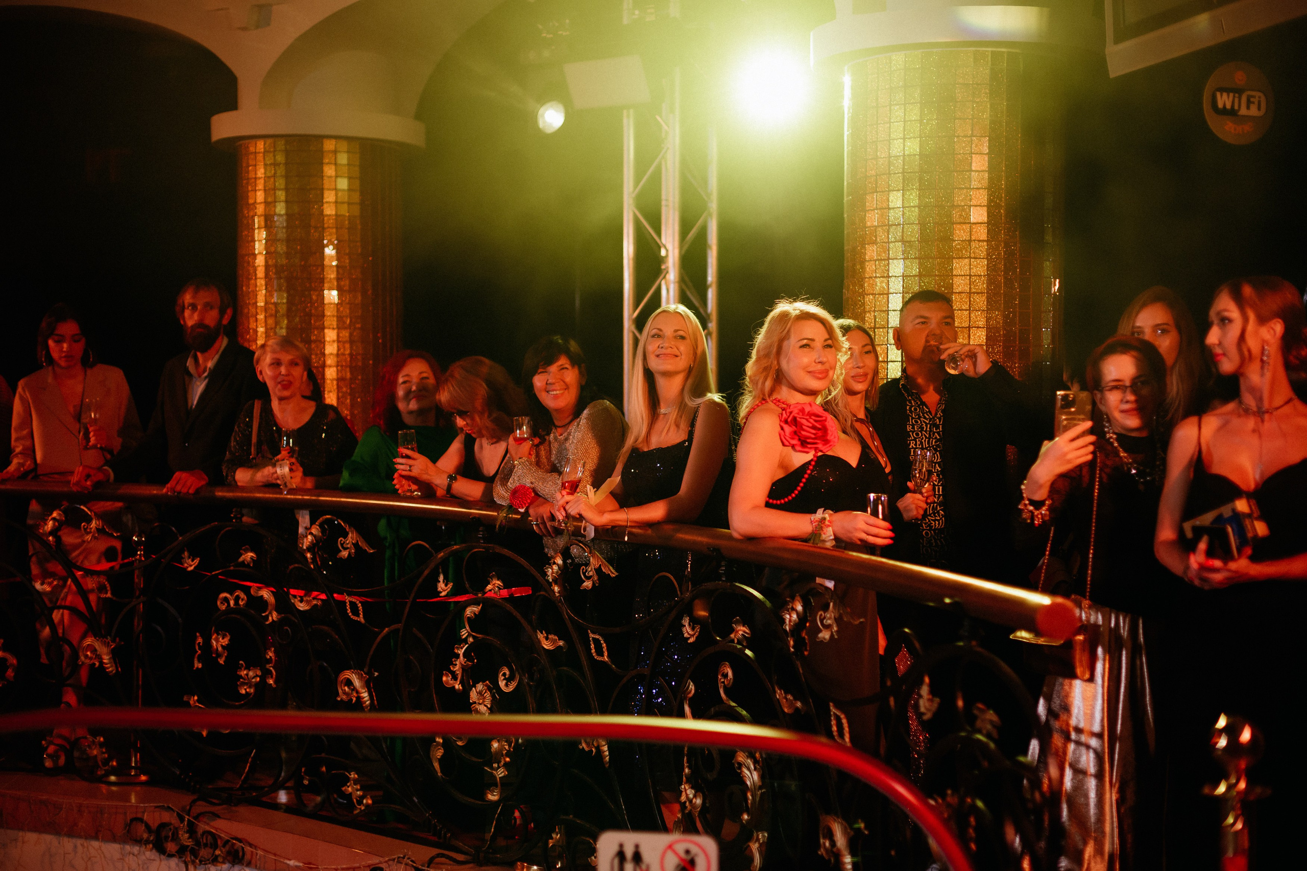 20 лет студии красоты Юлии Харченко. СВОИ. ФОТООТЧЕТЫ-СОБЫТИЯ-МЕСТА