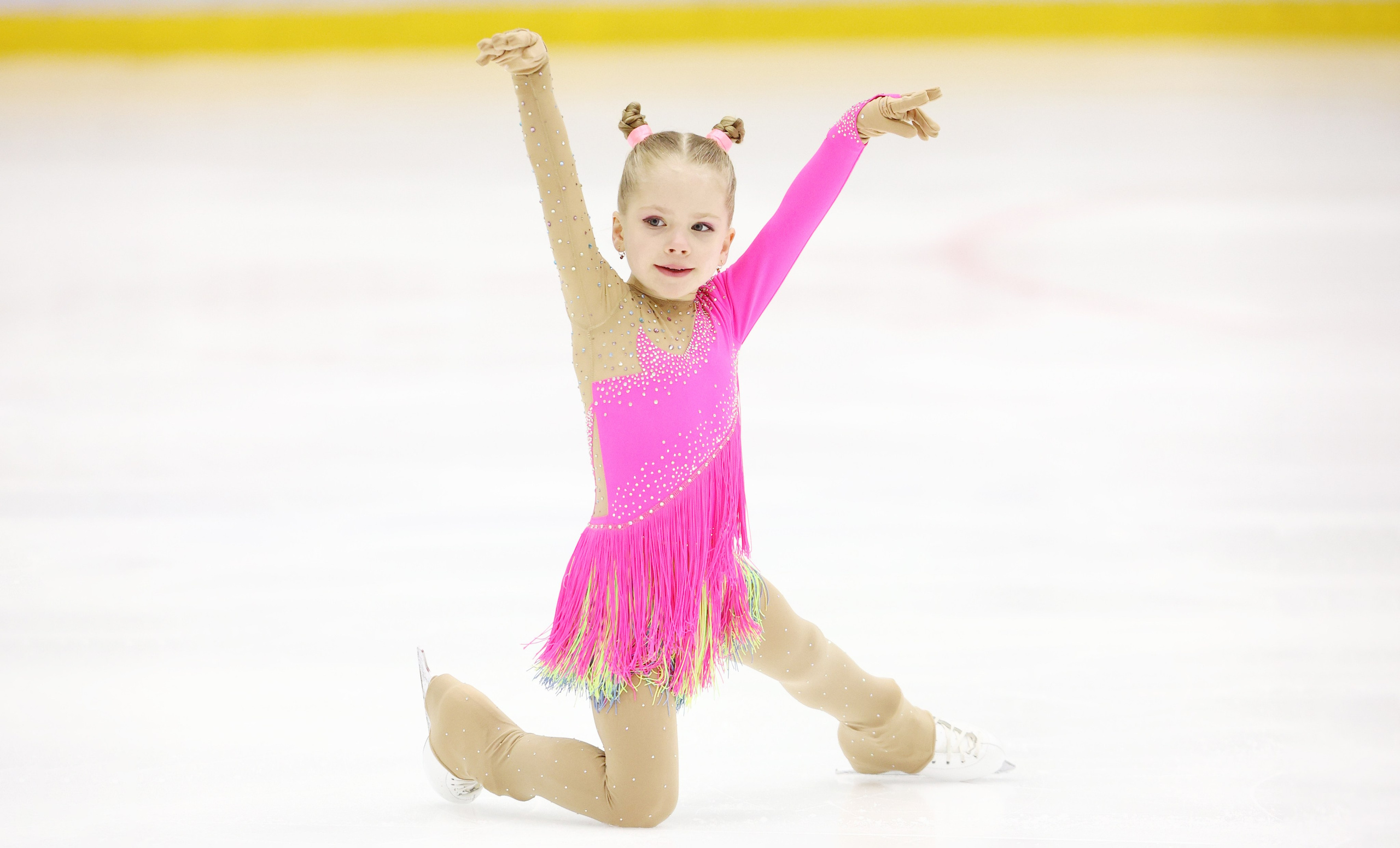 Турнир по художественной гимнастике Magic Cup: заказ фото и видео. Фотограф художественная гимнастика, фигурное катание, Москва и область