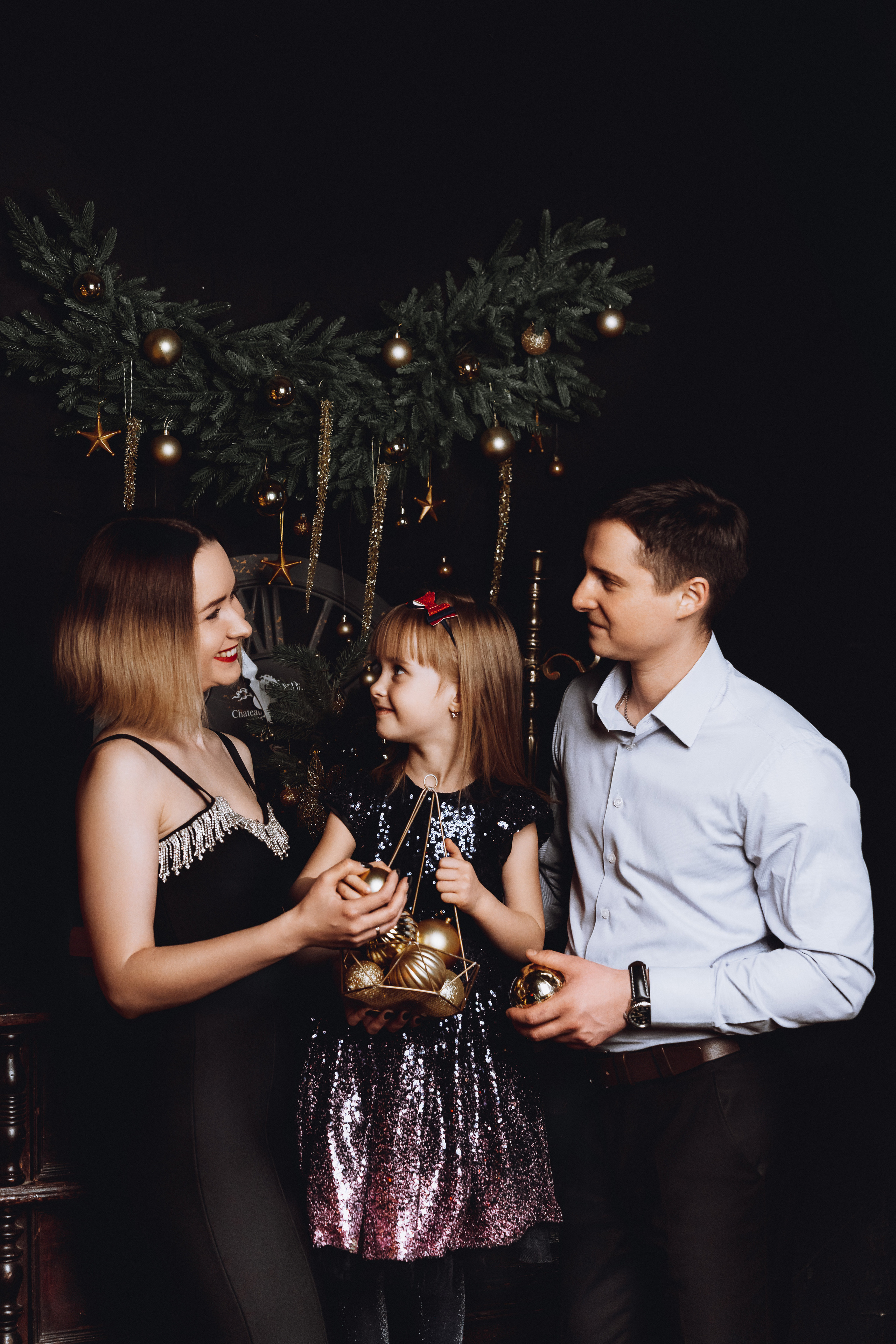 Новогодняя фотосессия в студии. Фотограф для семей и экспертов в г. Воронеж Ирина Круглова