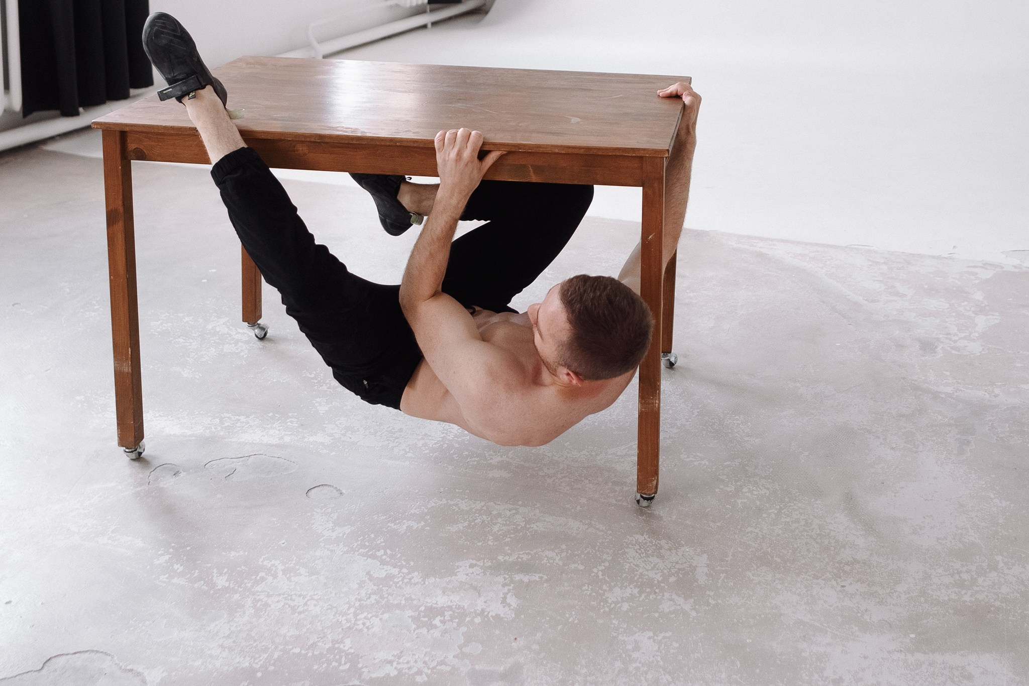 Мужская спортивная фотосессия в Тюмени: боулдеринг и лайфстайл. Фотограф Дарья Мустафина, Тюмень