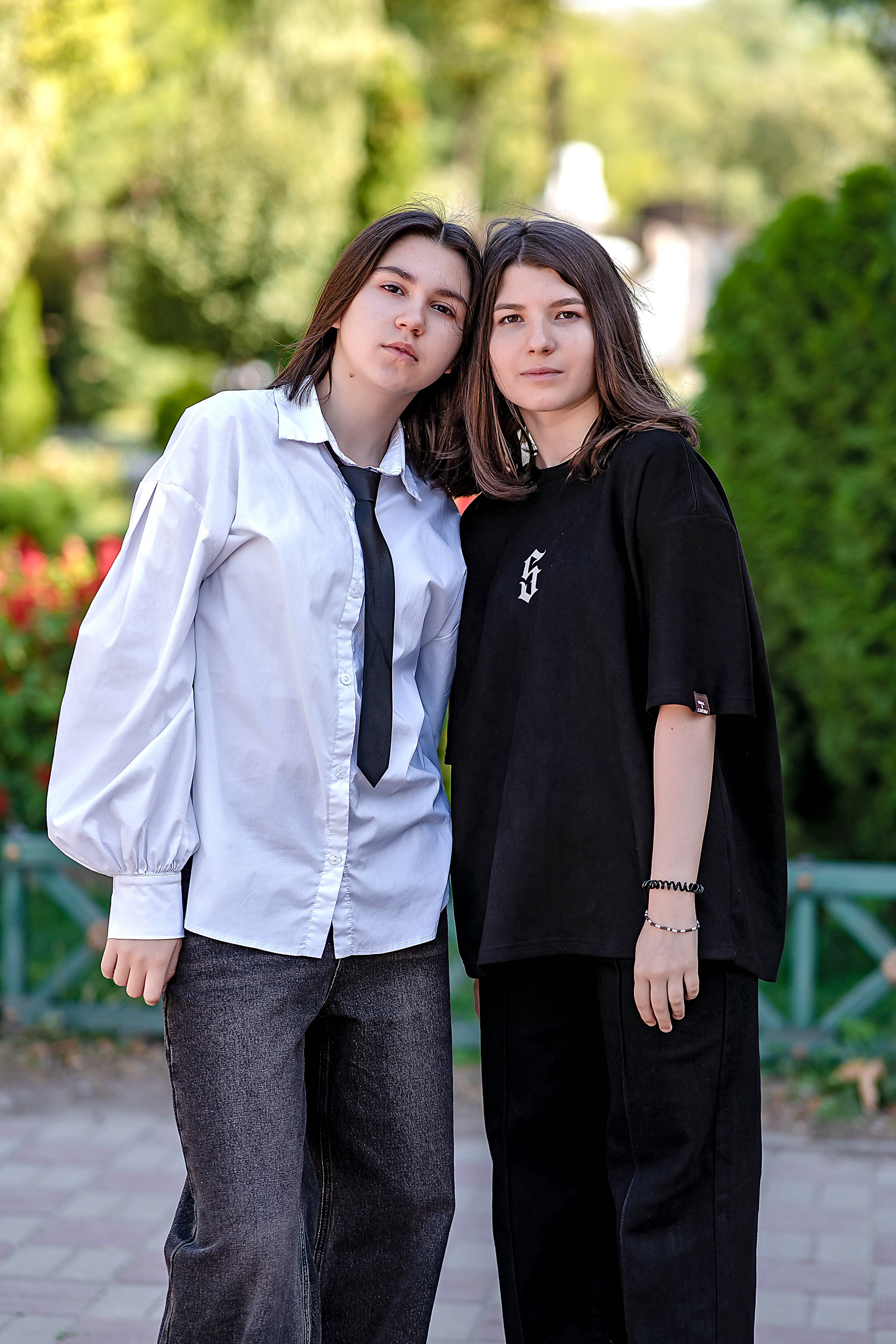 Выпускные (школьные) альбомы (книги) в Ростове-на-Дону. Современные Выпускные Альбомы в Ростове-на-Дону