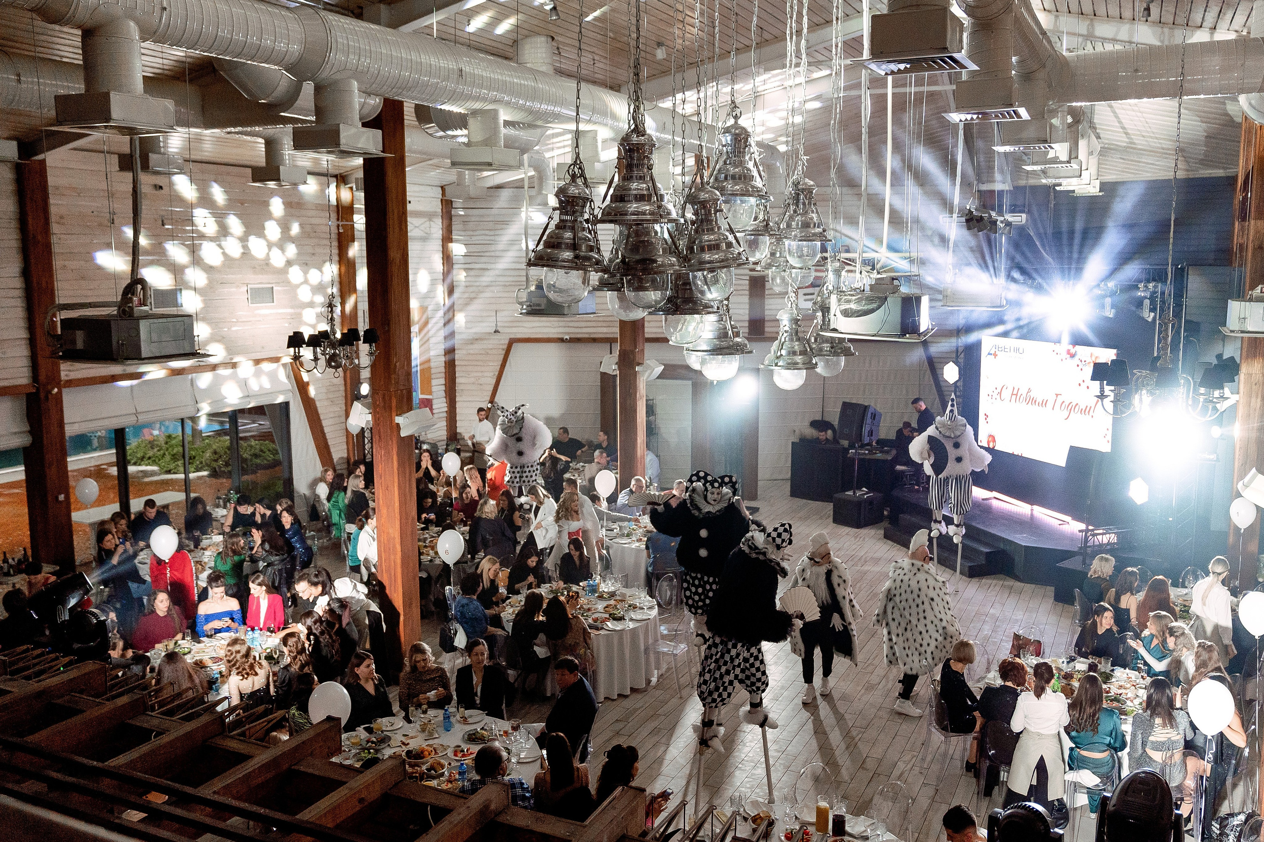 • корпоратив «АВЕНЮ». Фотограф, индивидуальные женские, мужские фотосессии в Ростове-на-Дону