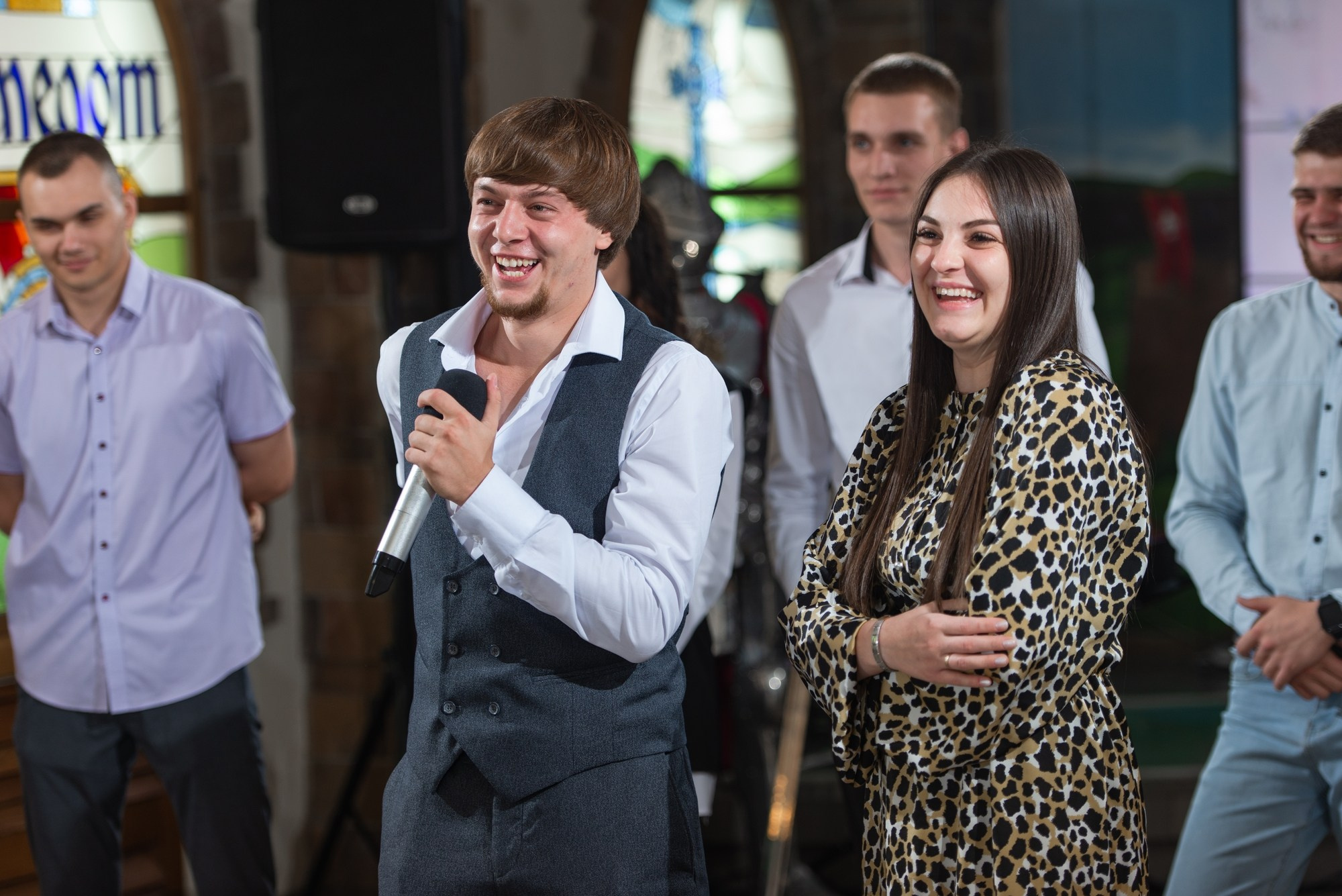 В Камелоте свадьбу играли. Свадебный и семейный фотограф в Омске Мормулев Михаил