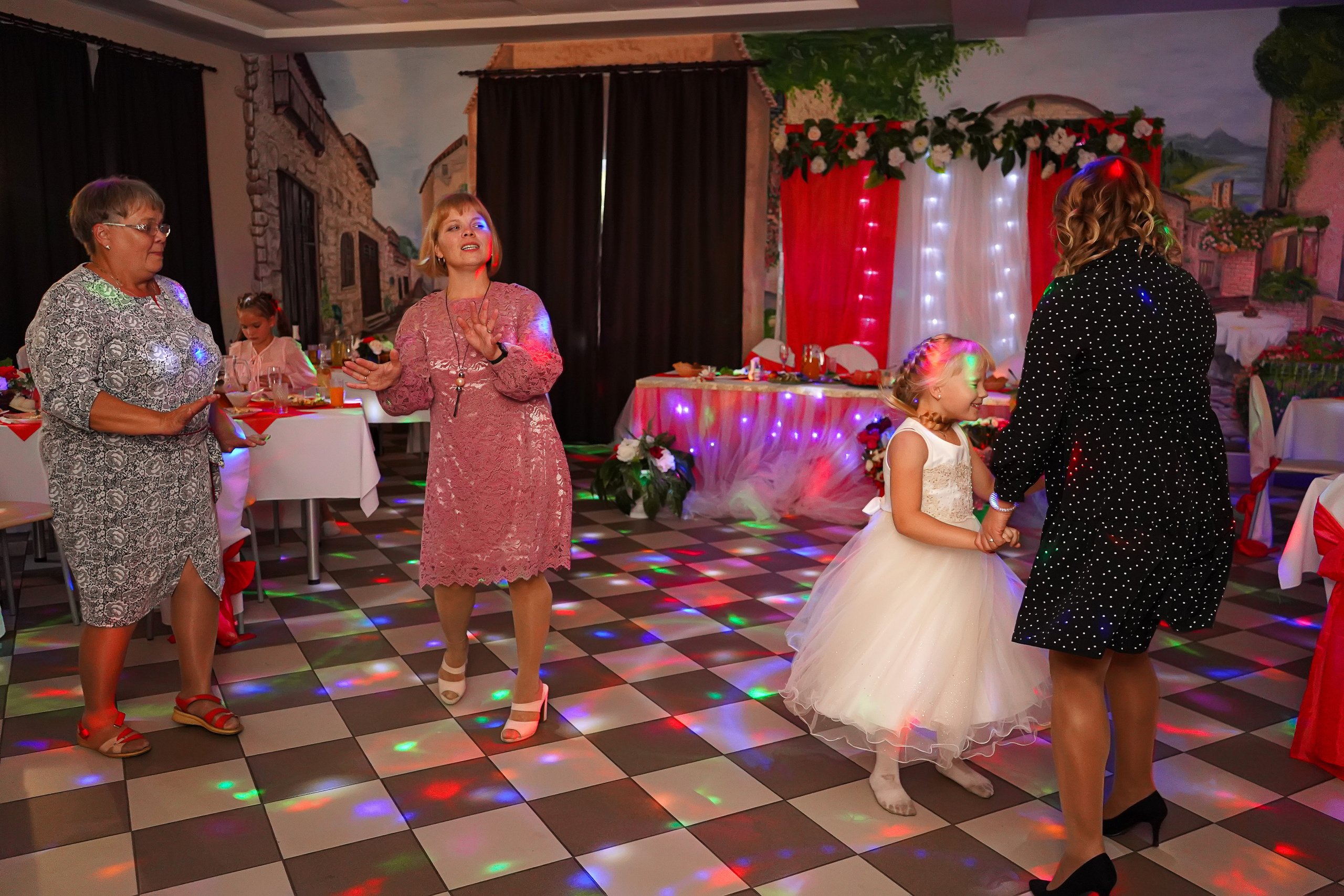 В Кемерово. Фотограф, видеооператор Нина Коршунова