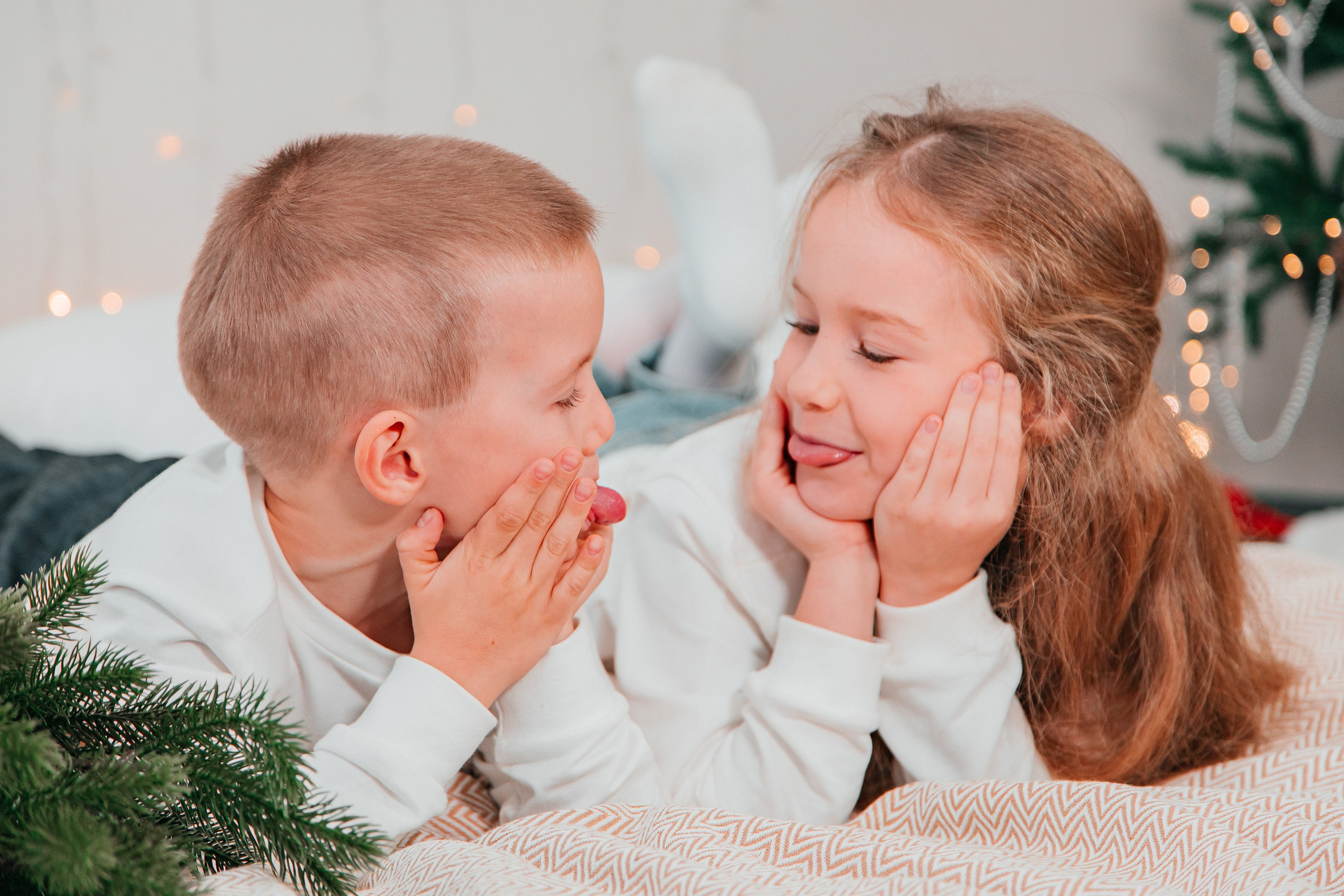 Семейная студийная съемка. Семейный фотограф в Сочи, Лоо, Дагомысе, Вардане Кучумова Олеся