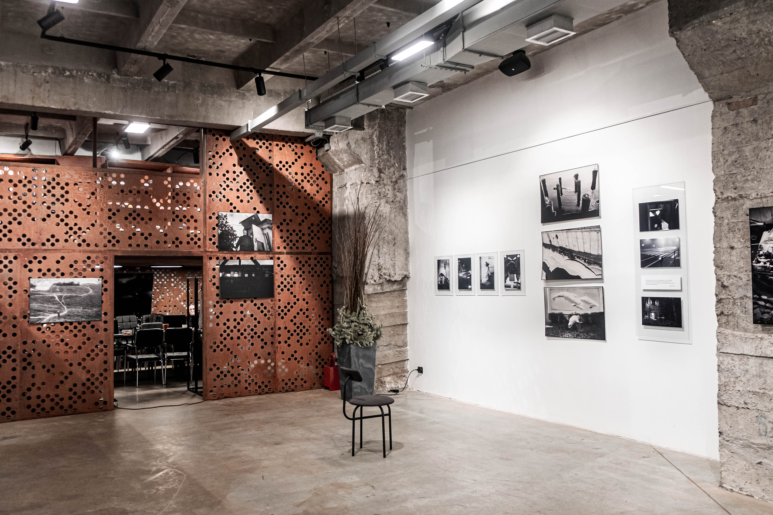 Vsled. Daniil Shkaruba. Elina Gusarova