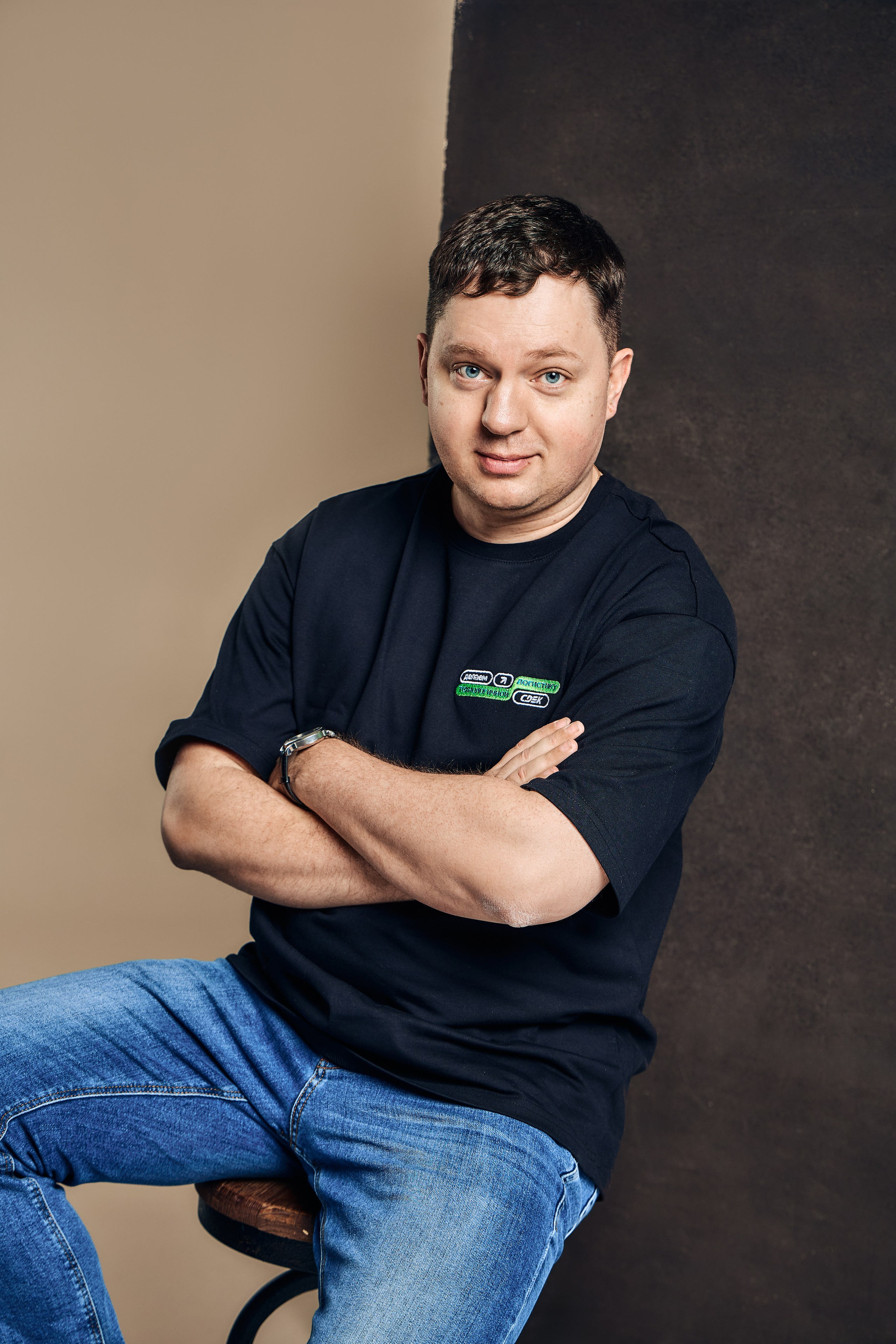 Фотосъёмка сотрудников СДЭК: как показать настоящих людей за работой. Валентина Похомова — профессиональный фотограф в Екатеринбурге