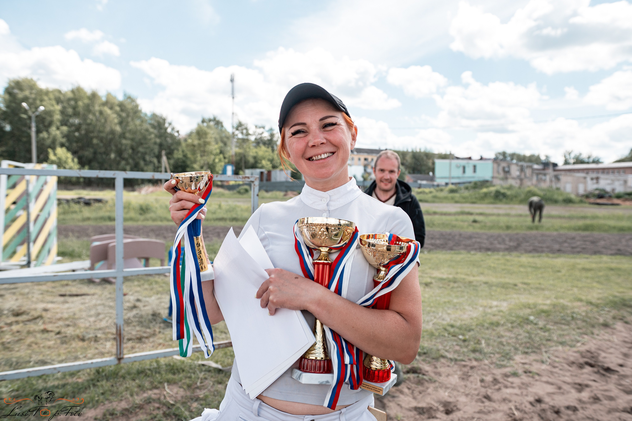 Областные соревнования по выездке. Тверь. Конный и фотограф с животными в Твери Топталова Люся