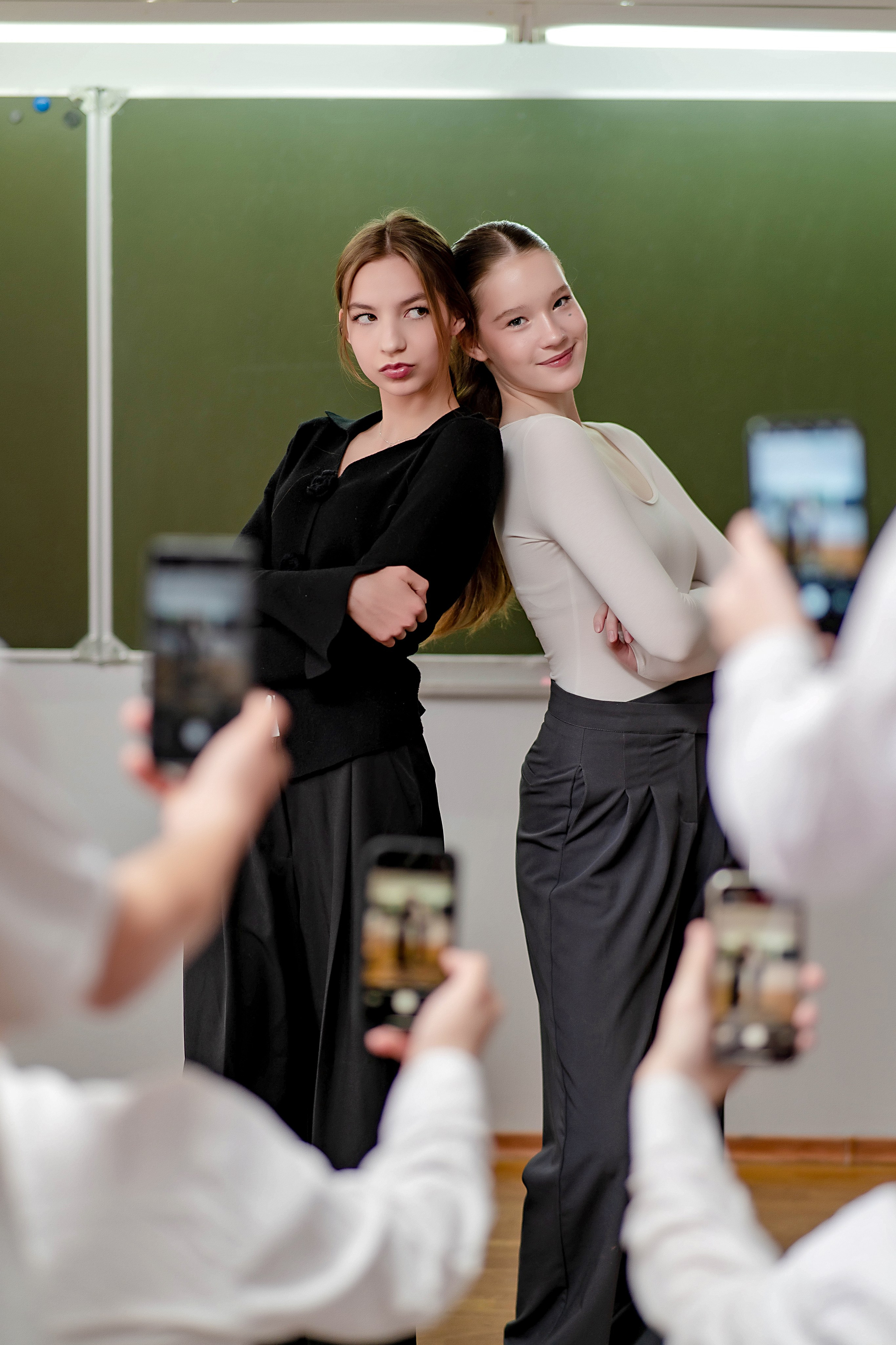 Выпускные (школьные) альбомы (книги) в Ростове-на-Дону. Современные Выпускные Альбомы в Ростове-на-Дону