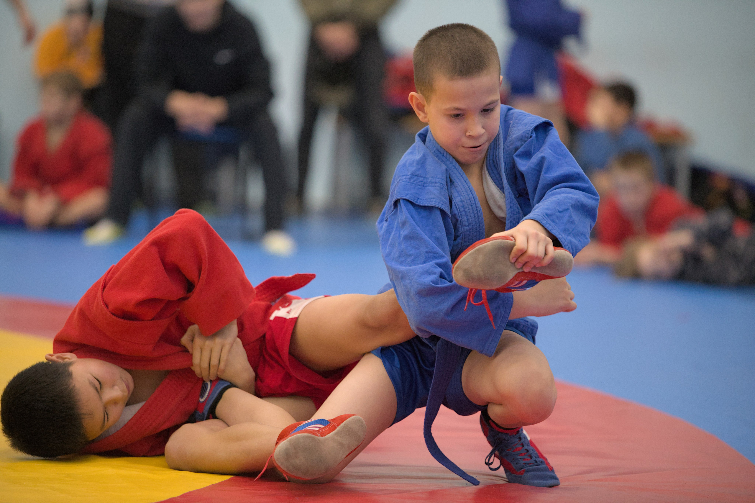 Самбо. Региональные соревнования «Невские звезды». Фото детских спортивных мероприятий и всякое интересное через объектив