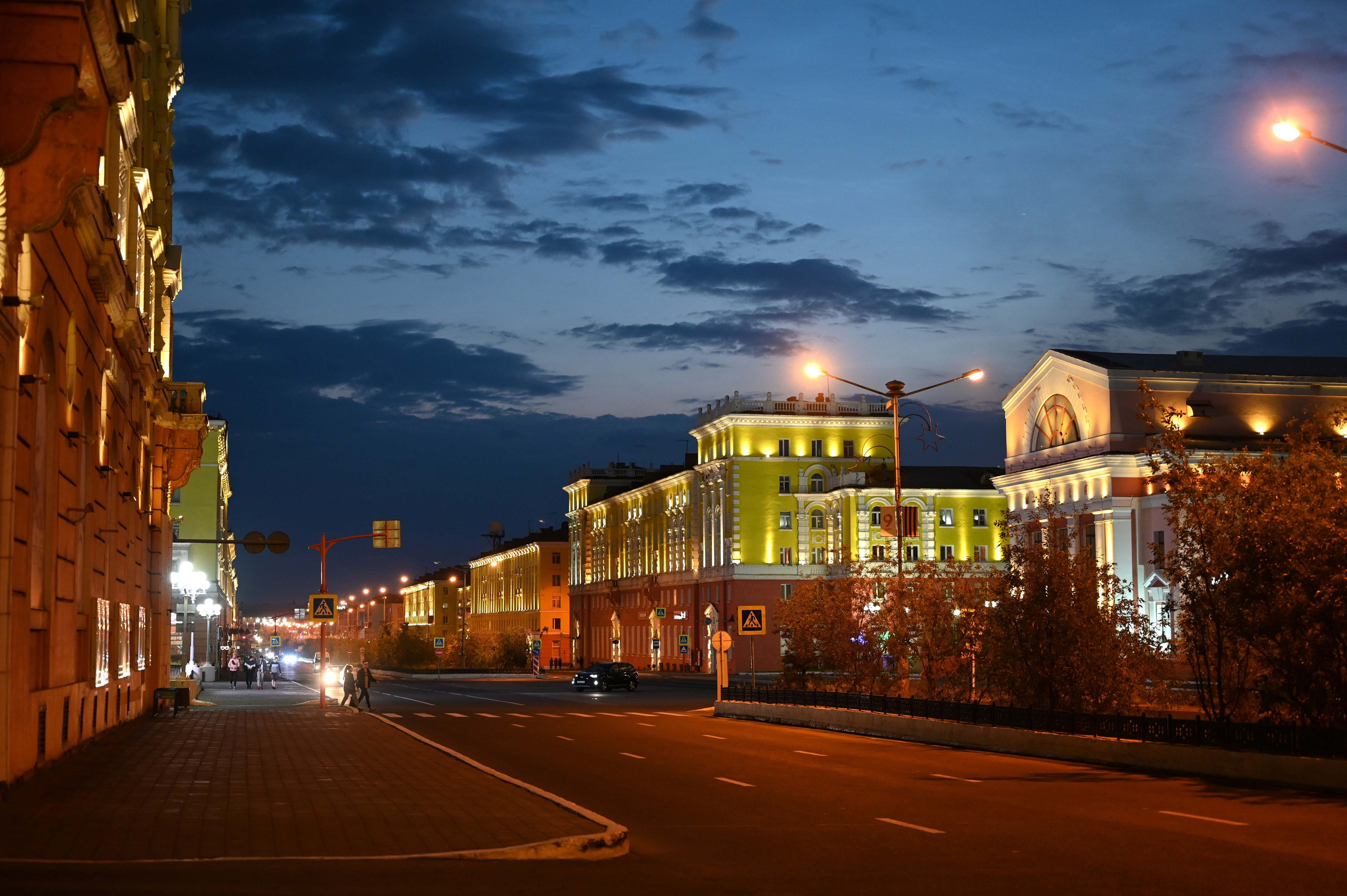Выпускные альбомы для детских садов и школ в Норильске