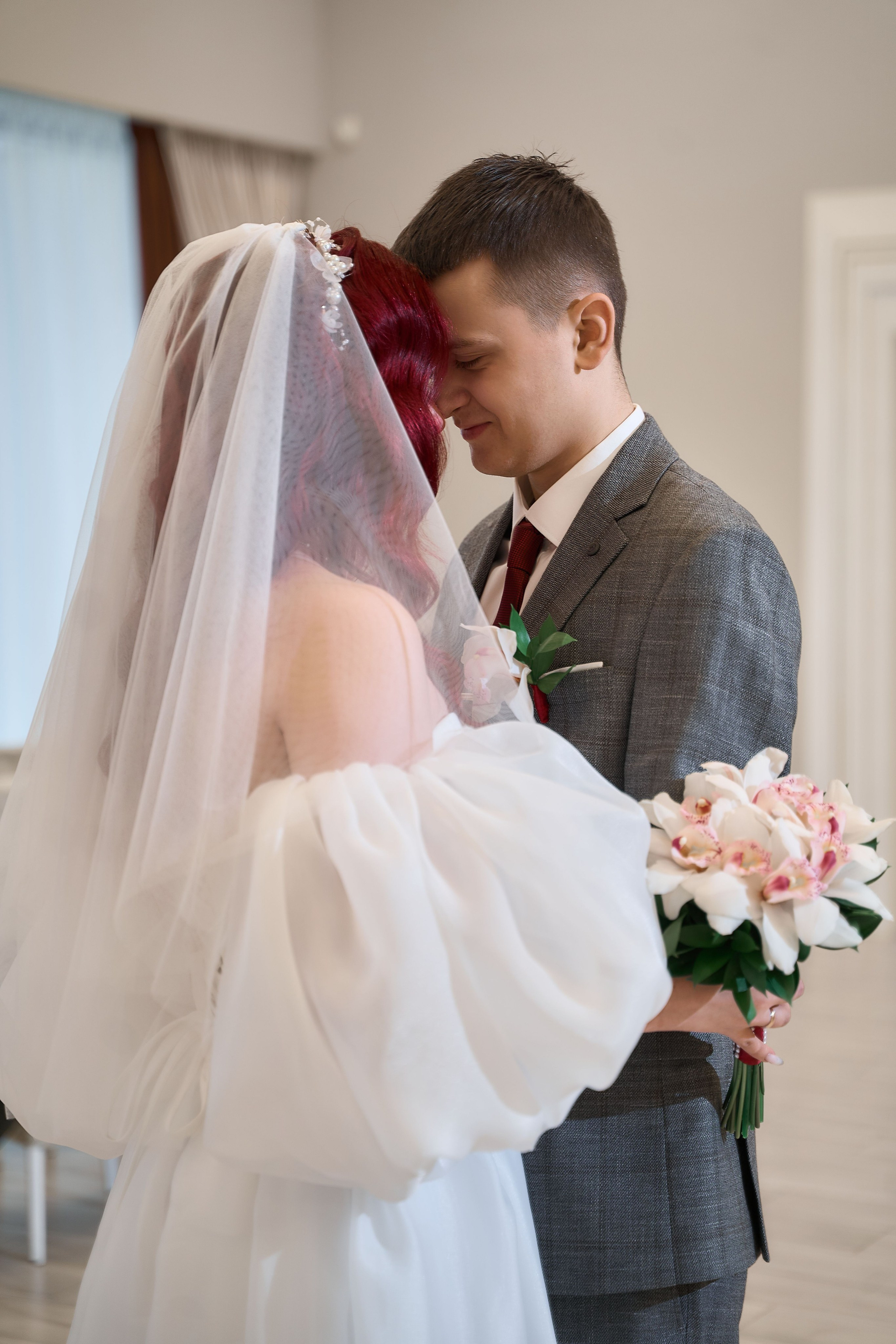 Фотосессия в Верхнепышминском ЗАГСе. Фотограф и видеограф в Екатеринбурге