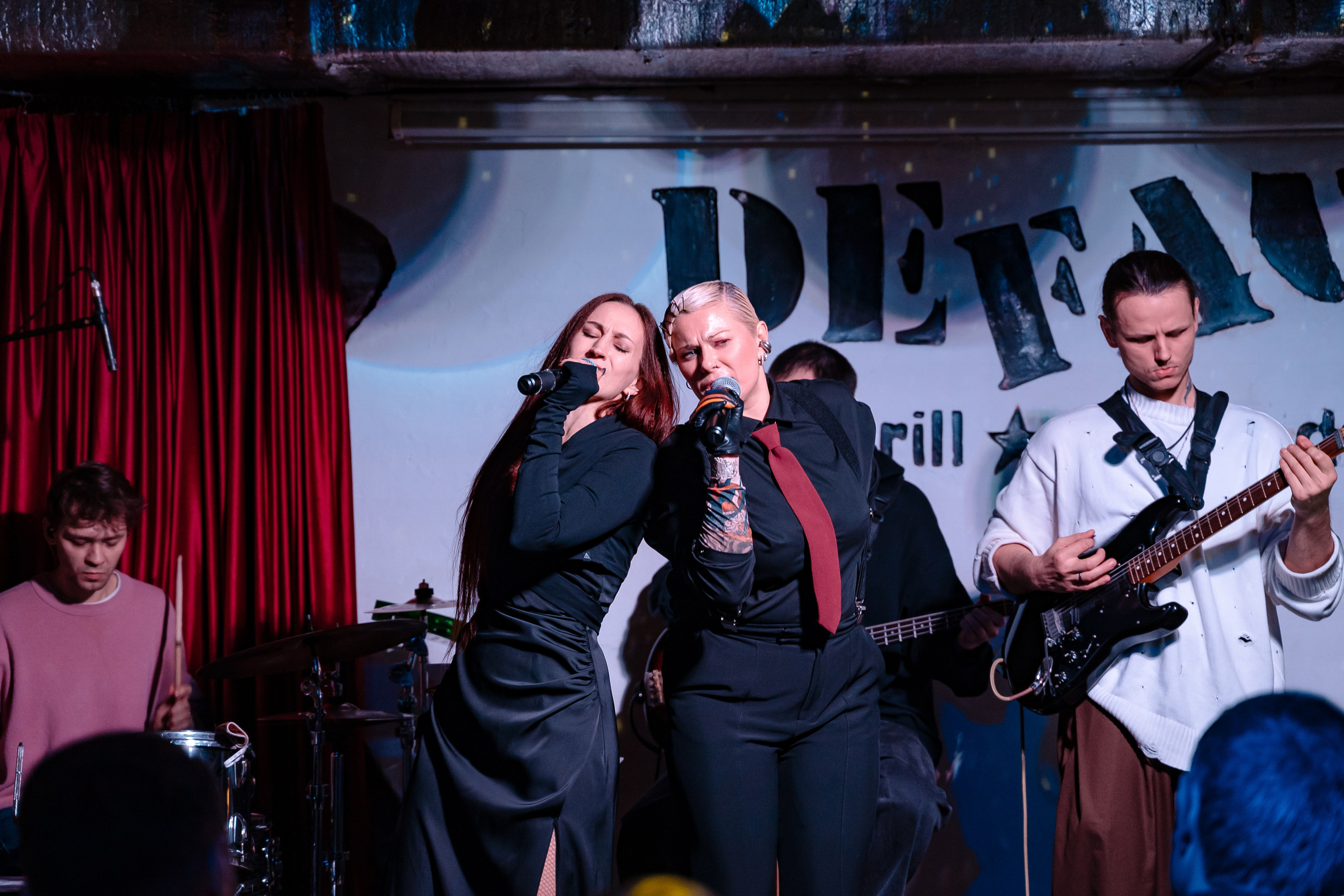 Леона Валерьевна | уроки вокала. Леона Молотова | Царевна Север | ex. Stories Band