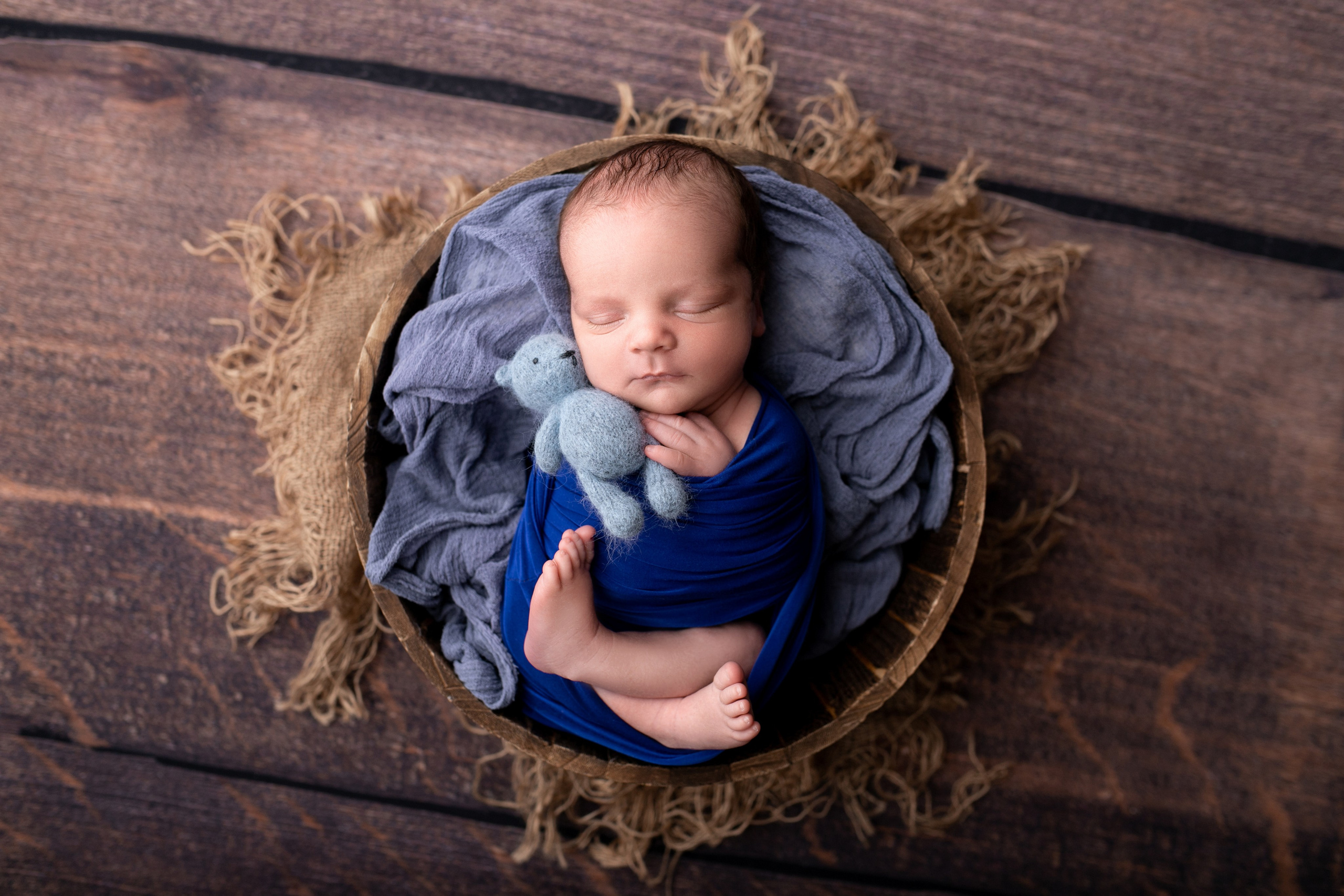 Классический ньюборн newborn. Фотограф новорожденных в г. Барнаул Ренпенинг Катерина