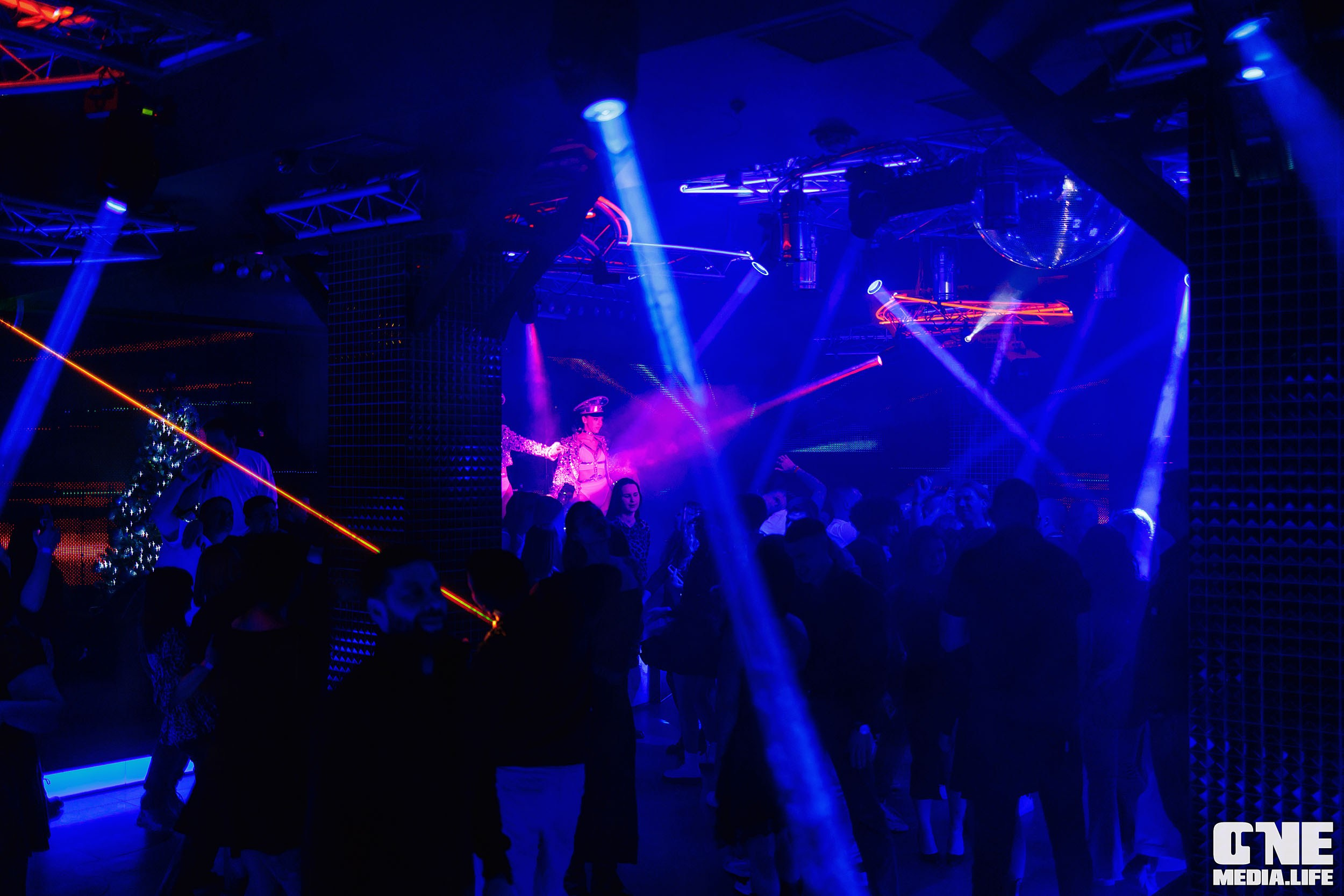 Фоторепортаж из РК Планета. One Media Life: фоторепортажи, фотоотчеты с мероприятий и заведений