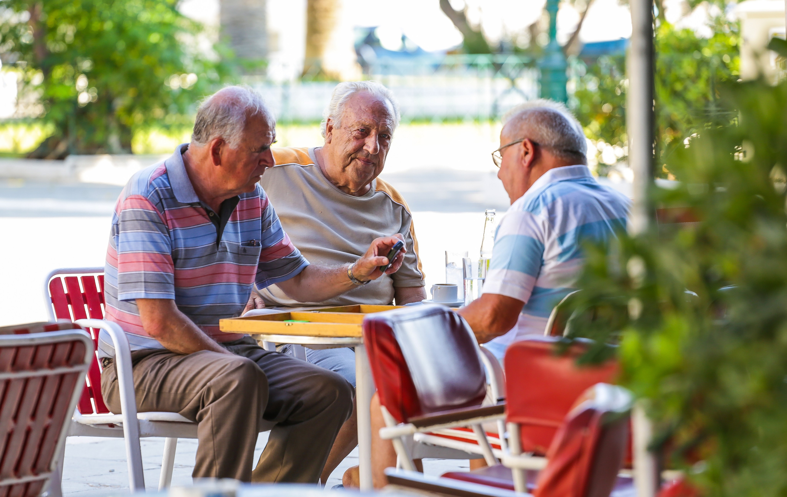 Греция: термальный курорт Лутраки. Дарья Письменюк / Darya Leitstern — фотограф, музыкант, журналист, путешественник